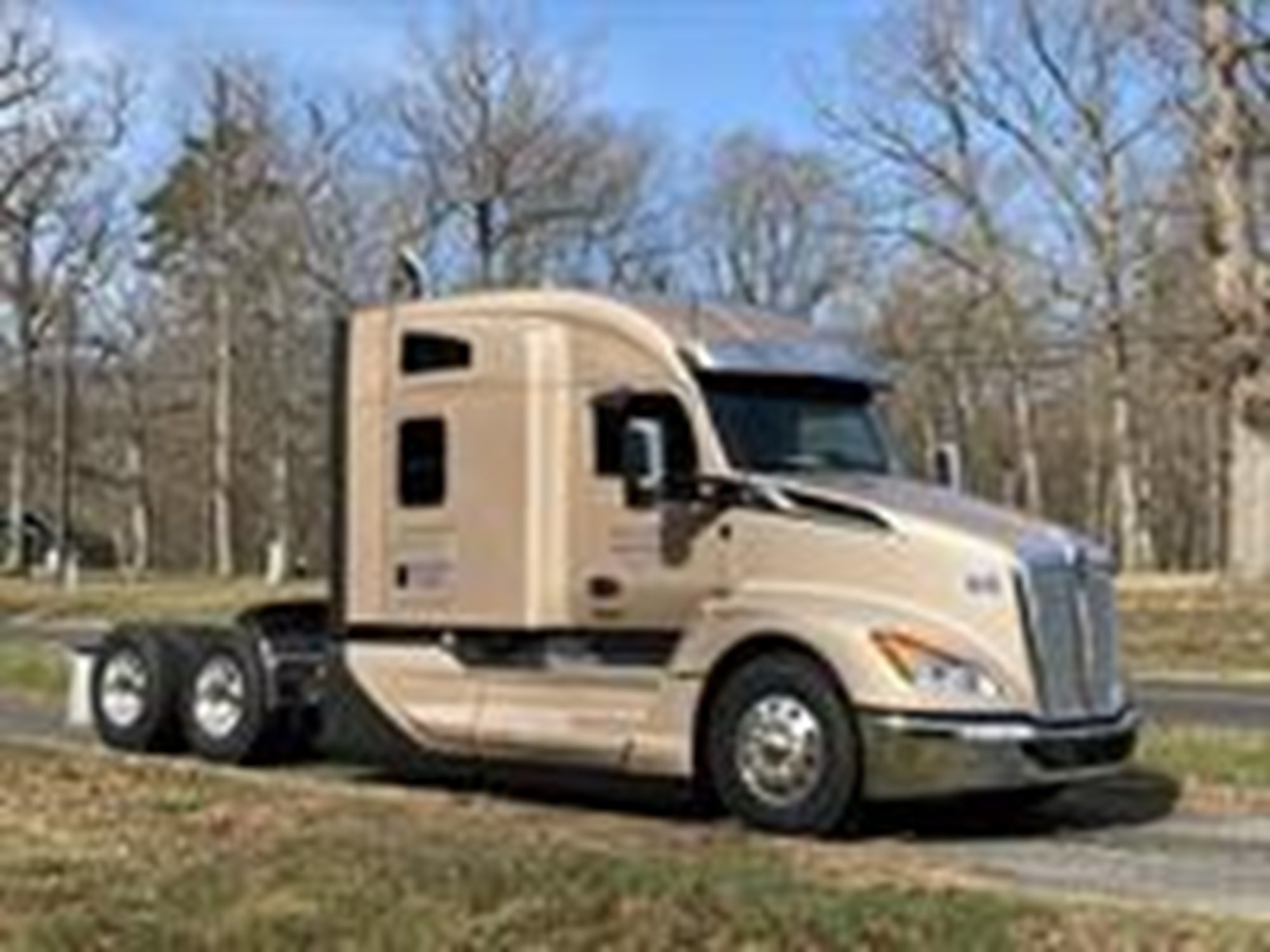 2023 Kenworth T680 Next Gen - image 1 of 4