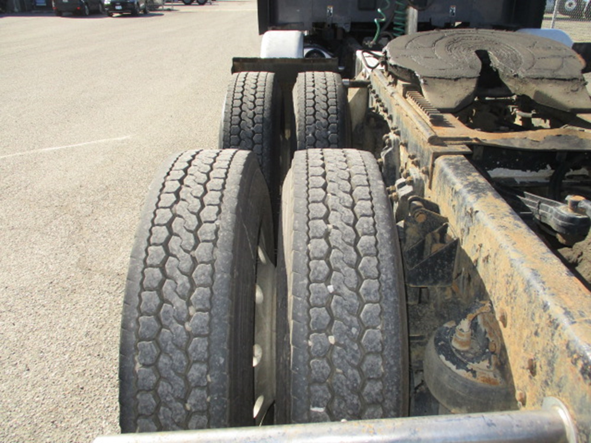 2016 Kenworth T880 - image 6 of 6