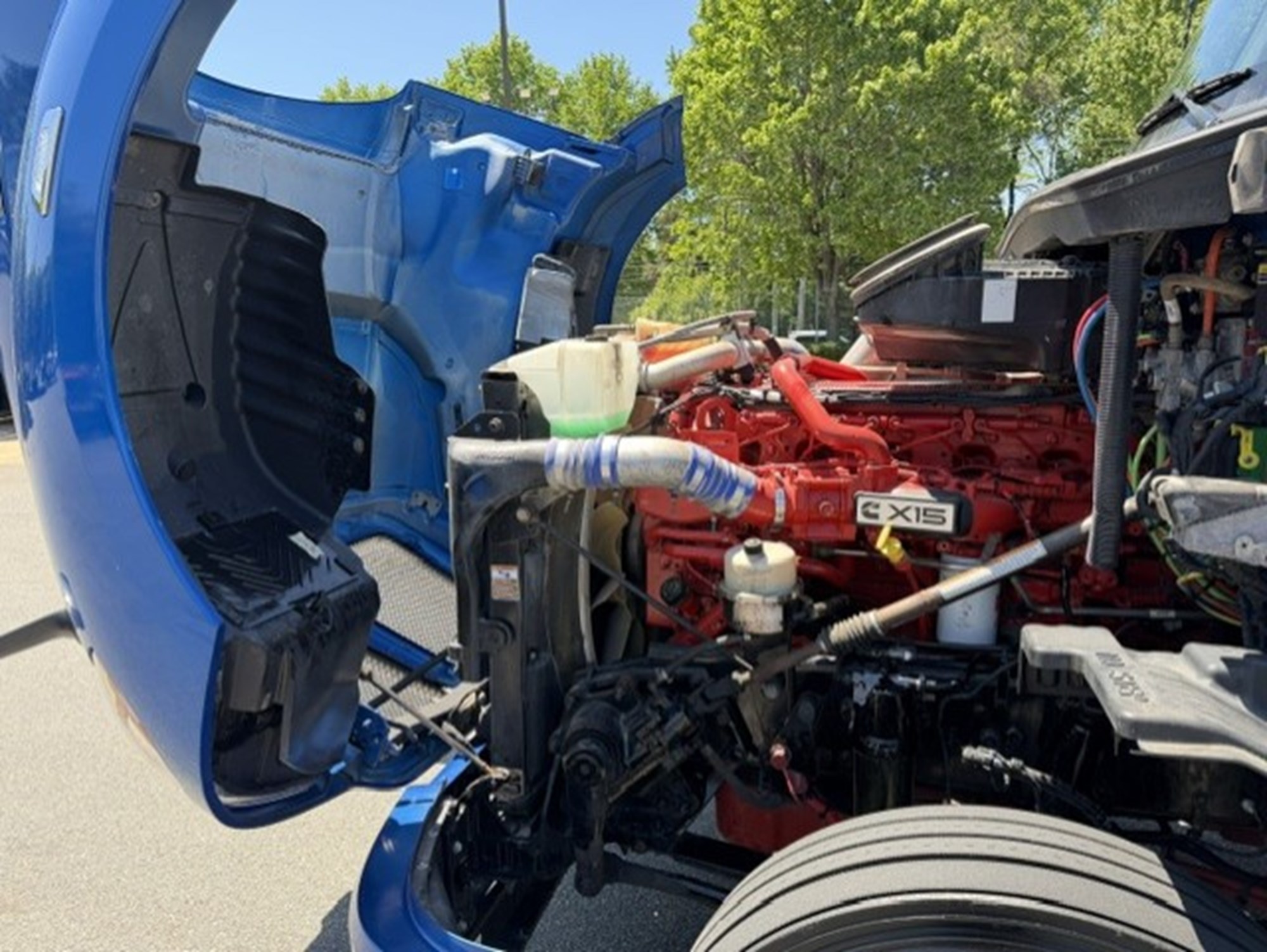 2021 Kenworth T680 - image 5 of 6