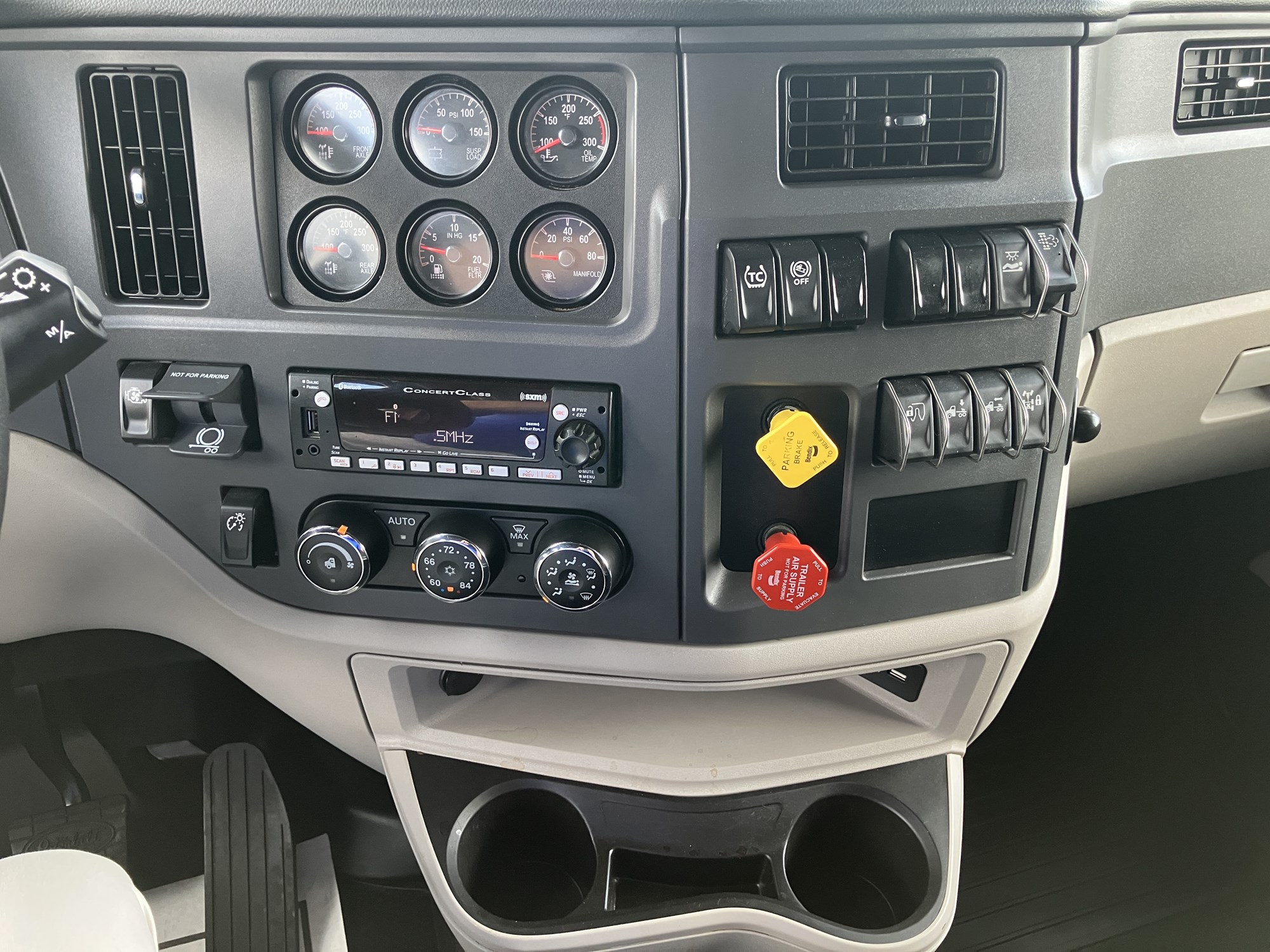 2023 Peterbilt 579 PD862309U-10 2023 Peterbilt 579 PD862309U-10