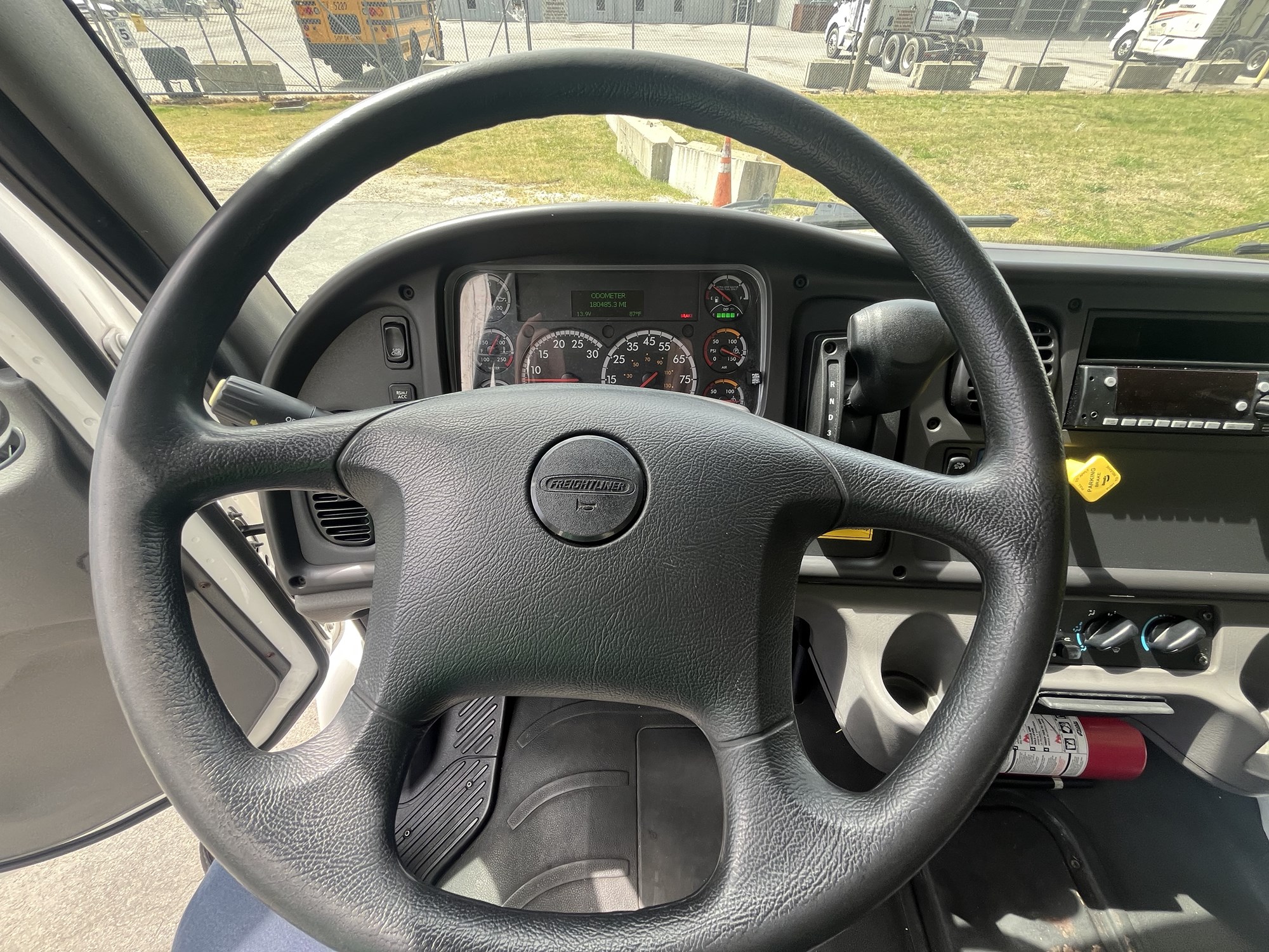 2023 Freightliner M2 PDUJ9448U-25 2023 Freightliner M2 PDUJ9448U-25