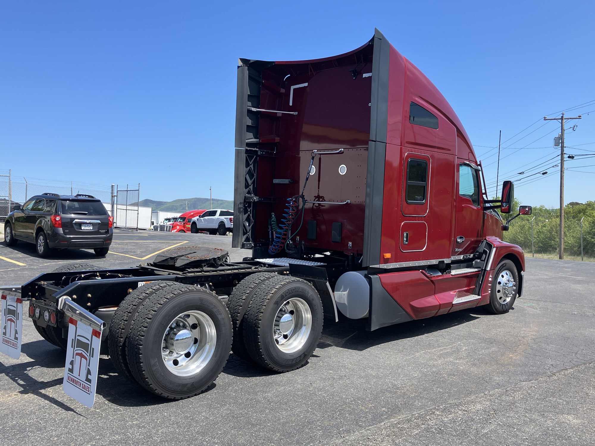 2024 Kenworth T680 Next Gen - image 4 of 6