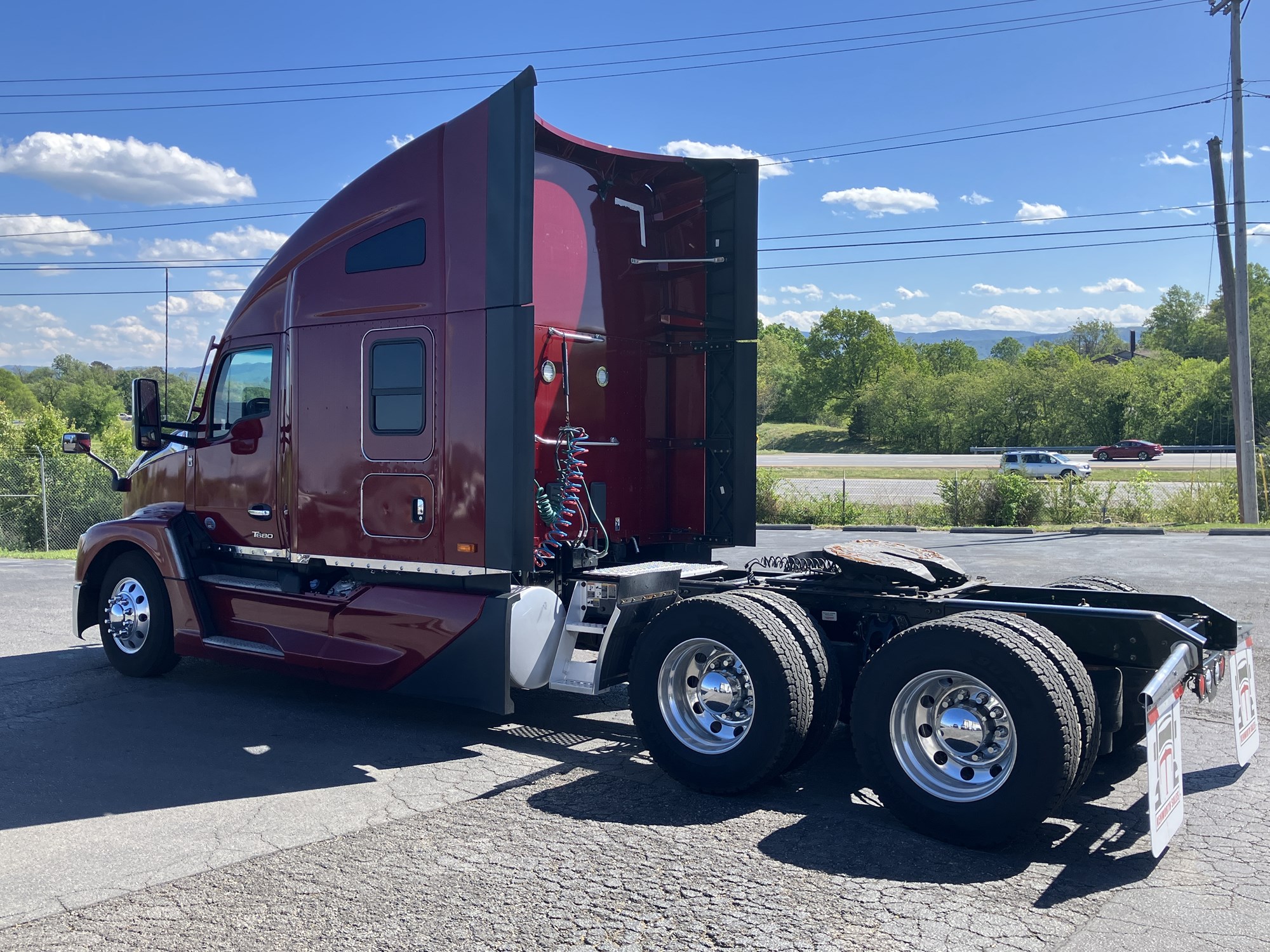 2024 Kenworth T680 Next Gen - image 6 of 6