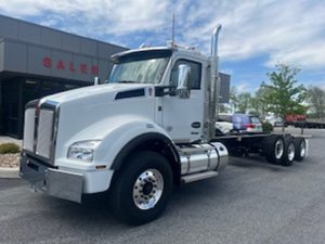 2025 Kenworth T880 SJ154990-01