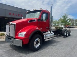 2025 Kenworth T880 SJ154992-01