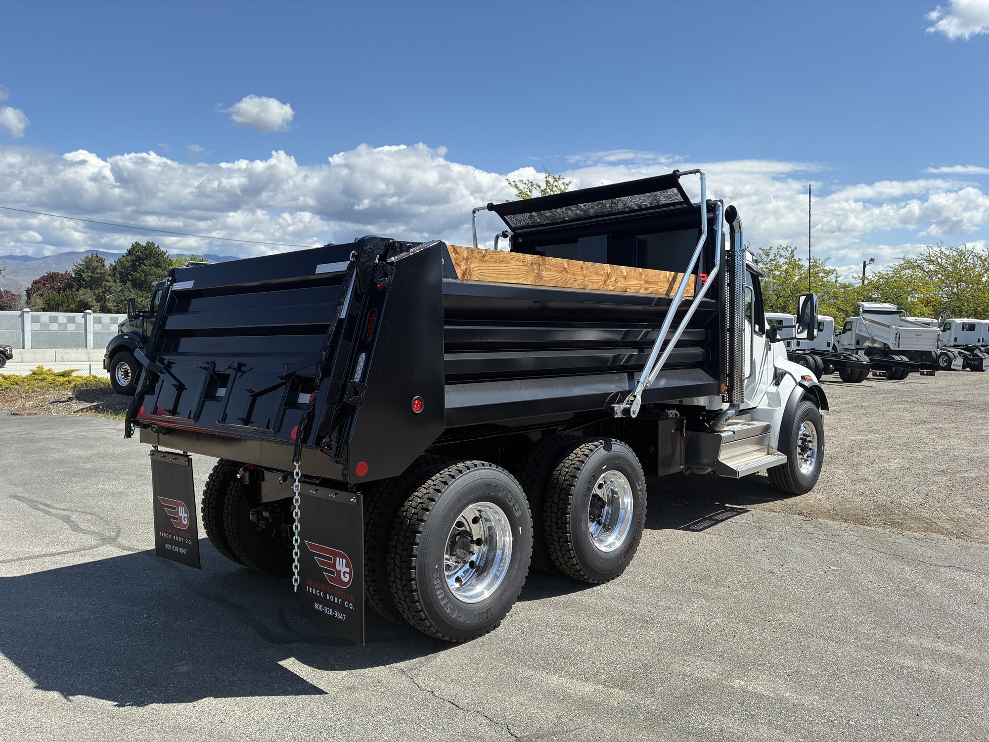2026 Kenworth T480 - image 5 of 6