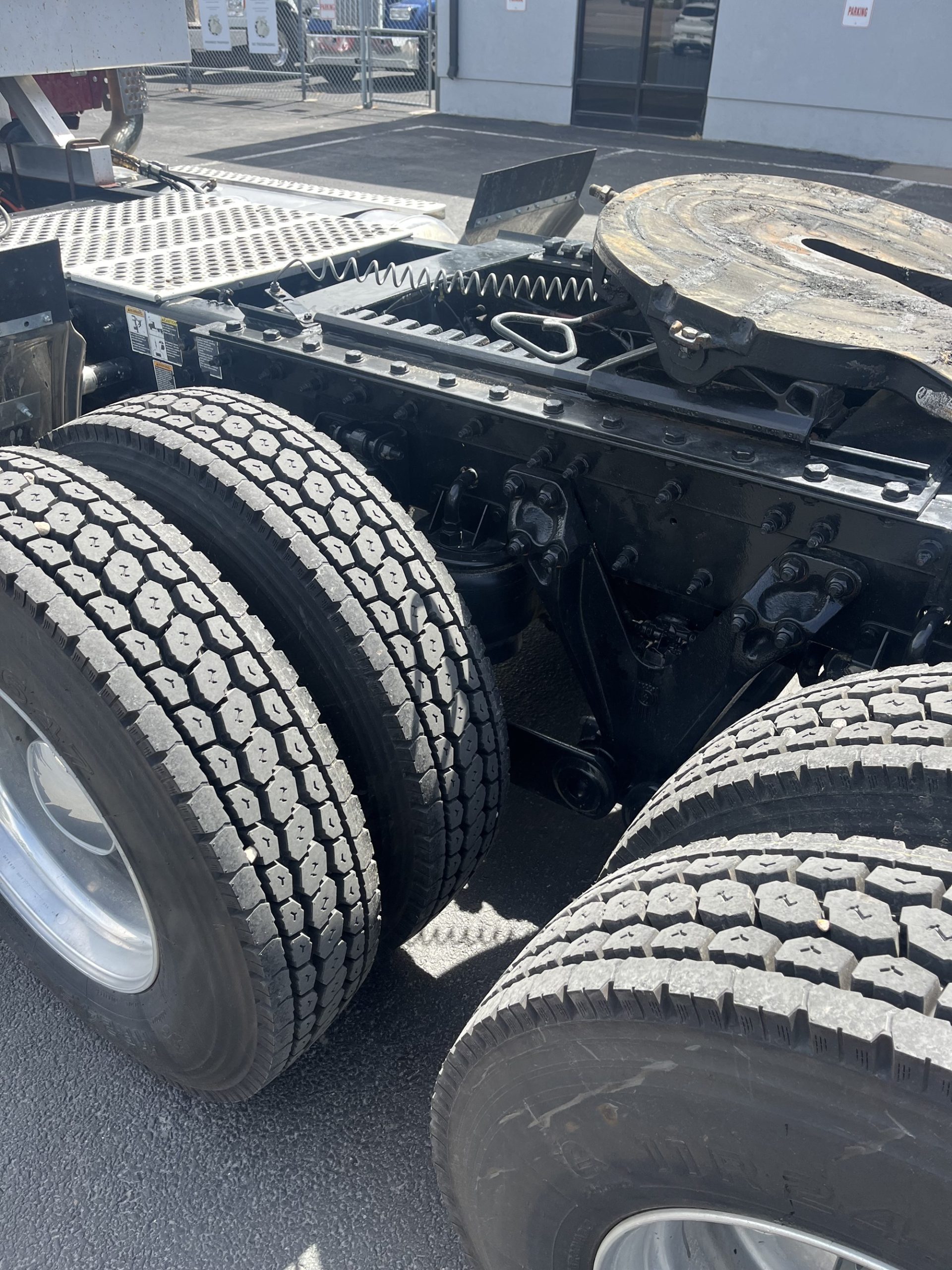 2020 Kenworth T880 - image 6 of 6