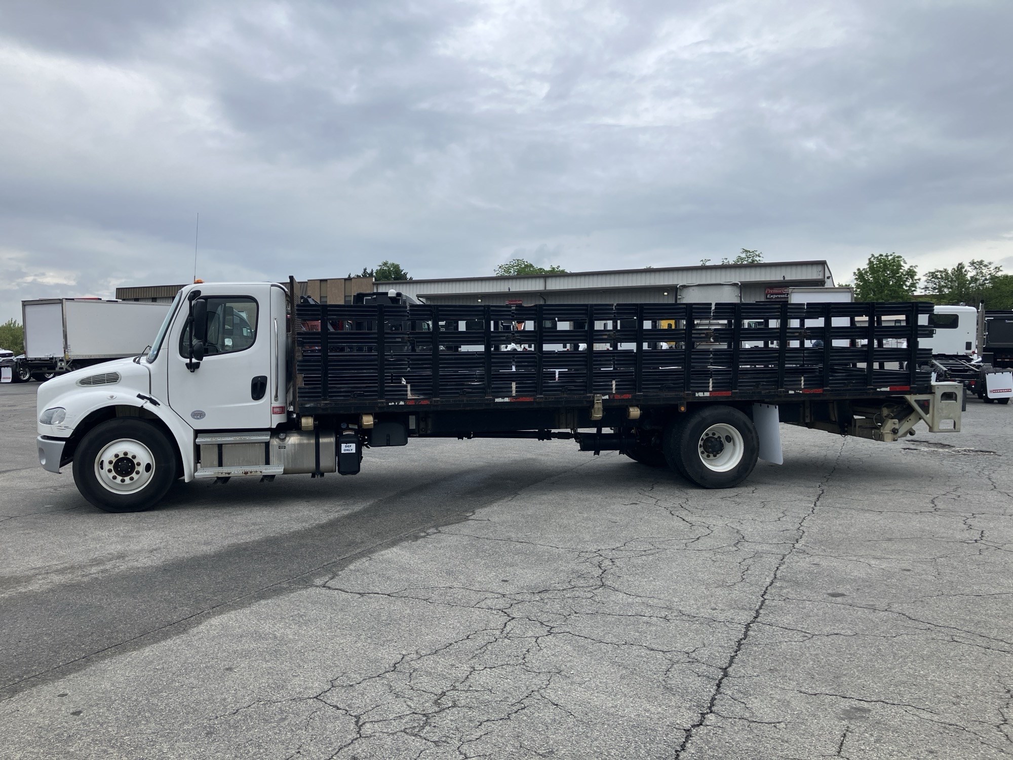 2021 Freightliner M2 - image 1 of 3