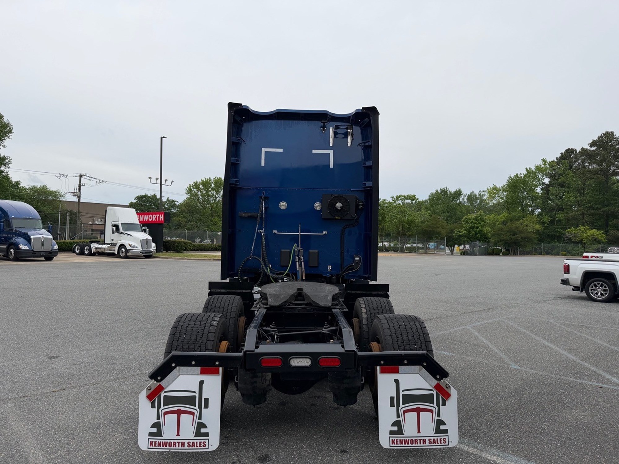 2021 Kenworth T680 MJ460420U-44 2021 Kenworth T680 MJ460420U-44
