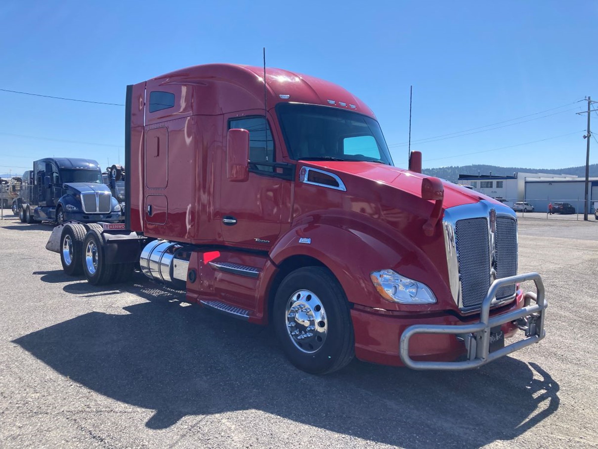 2021 Kenworth T680 - image 4 of 6