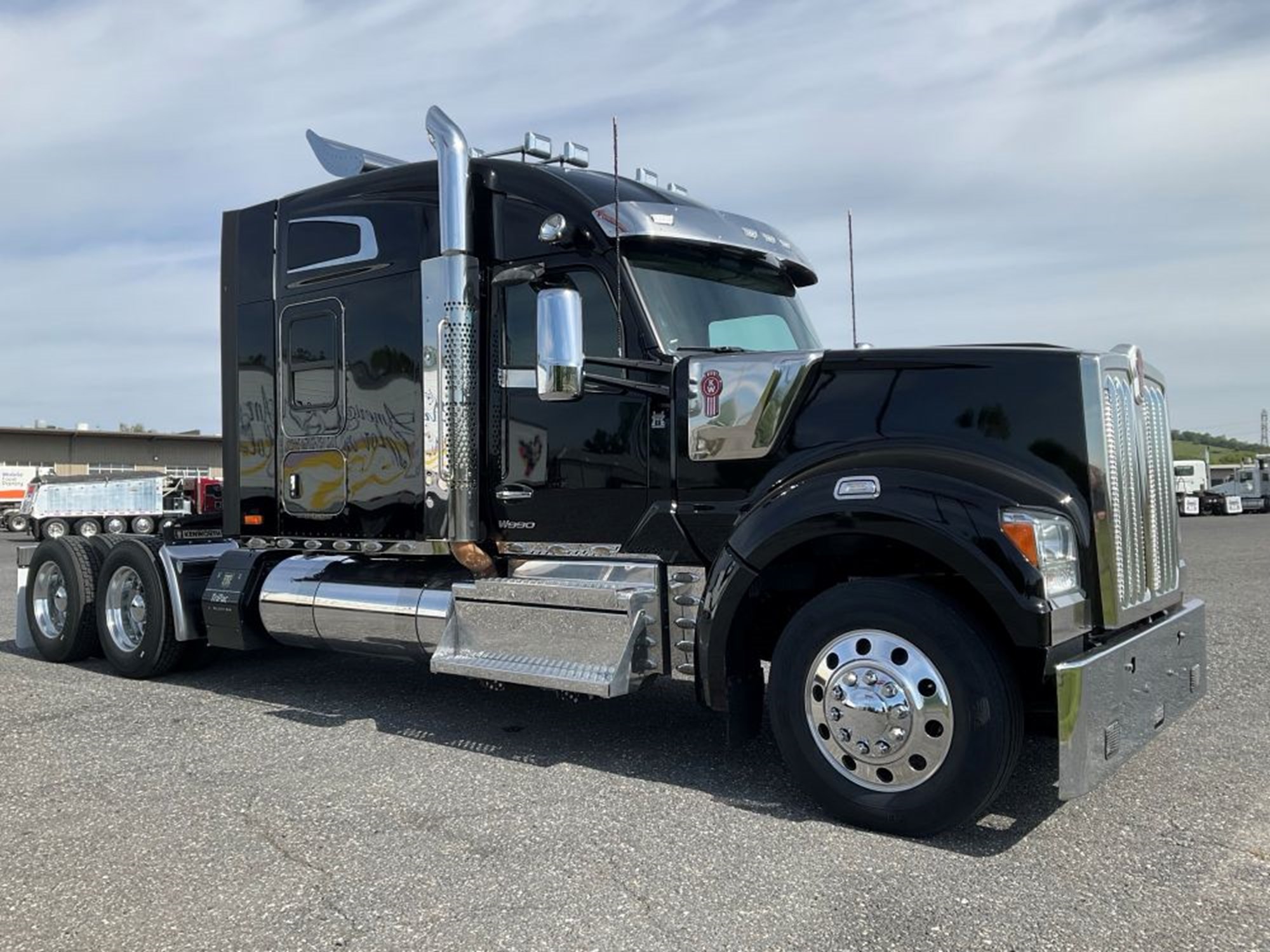 2023 Kenworth W990 PJ260447U-12 2023 Kenworth W990 PJ260447U-12