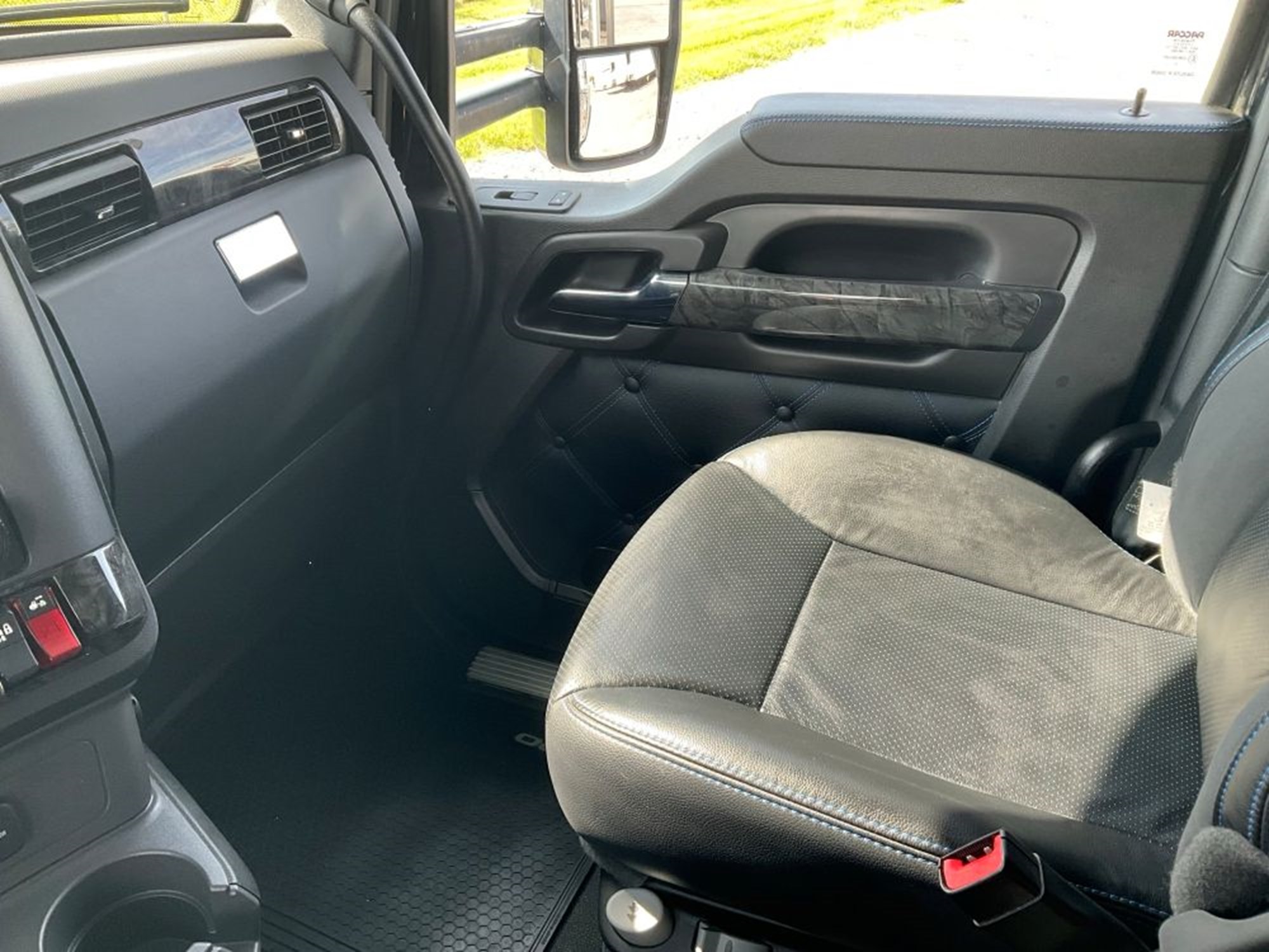 2023 Kenworth W990 PJ260447U-21 2023 Kenworth W990 PJ260447U-21