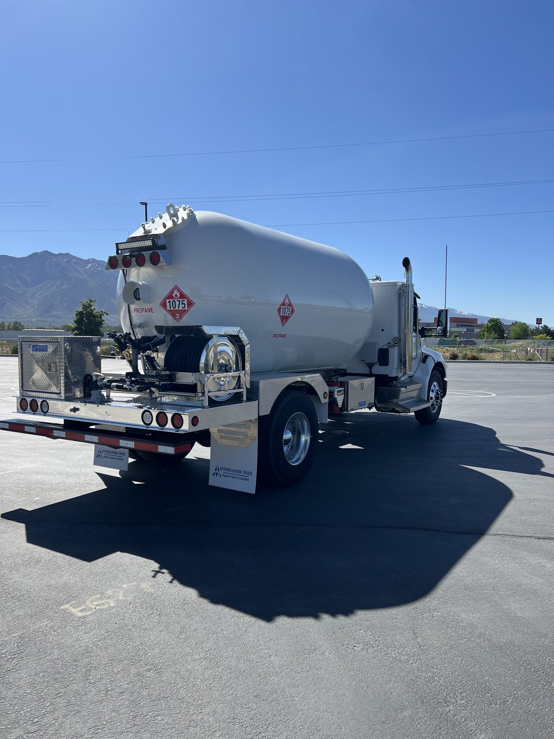 2025 Kenworth T380 2025 Kenworth T380 - image 4 of 6