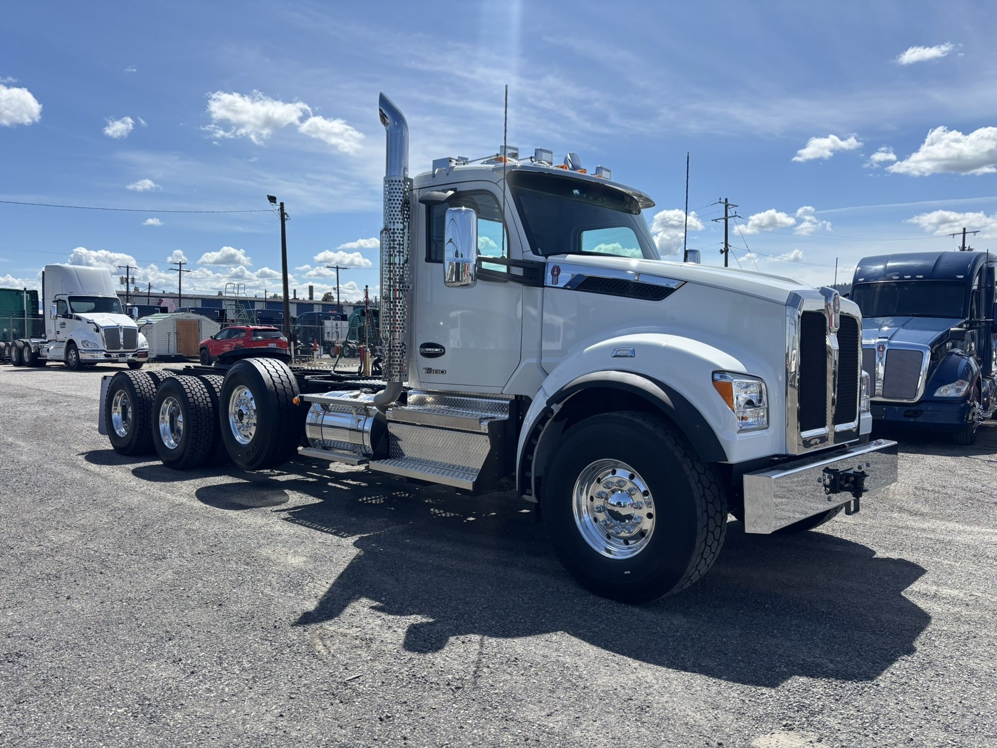 2026 Kenworth T880 2026 Kenworth T880 - image 5 of 6