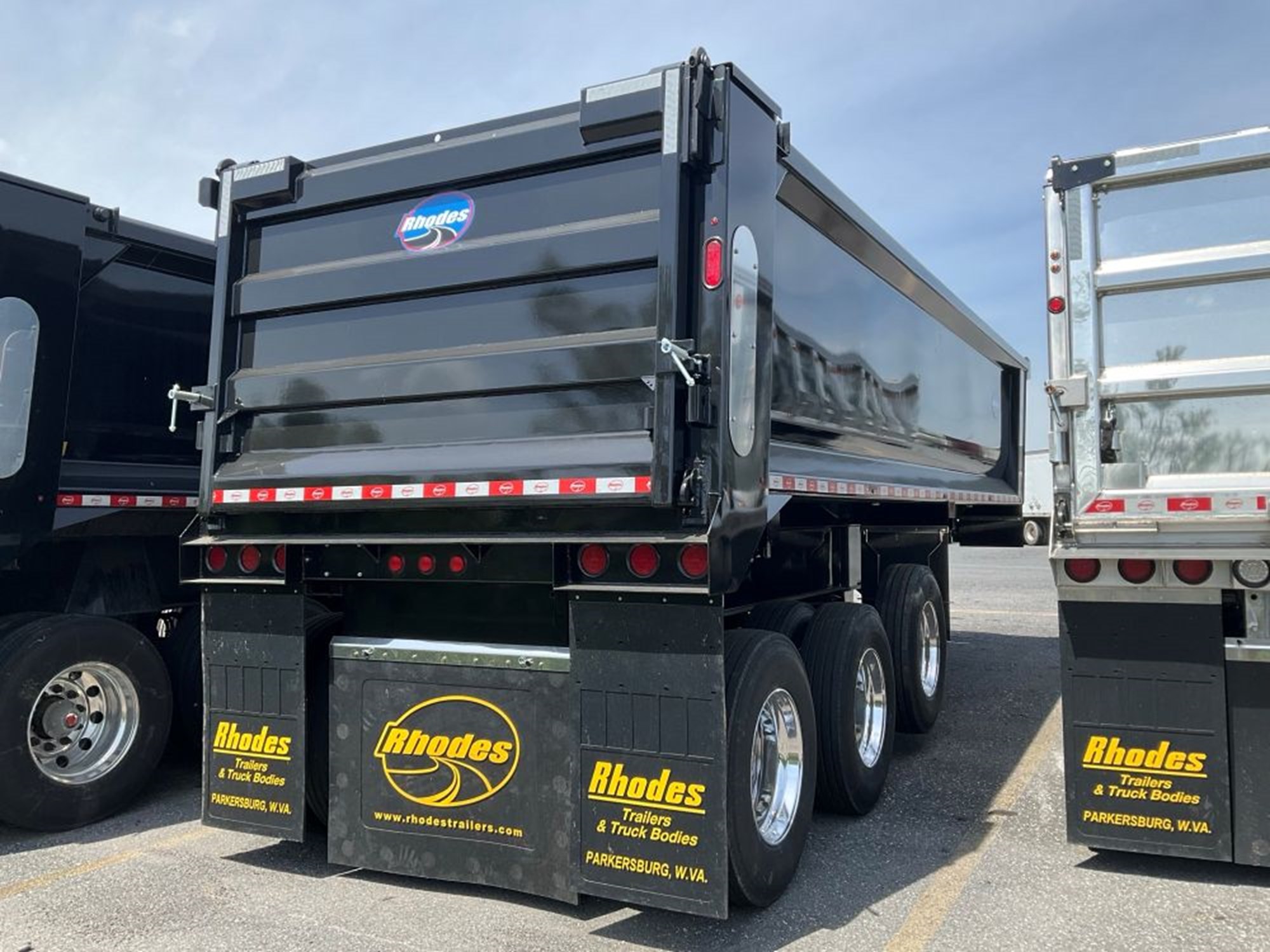 2026 Rhodes Trailer - End Dump - image 3 of 6