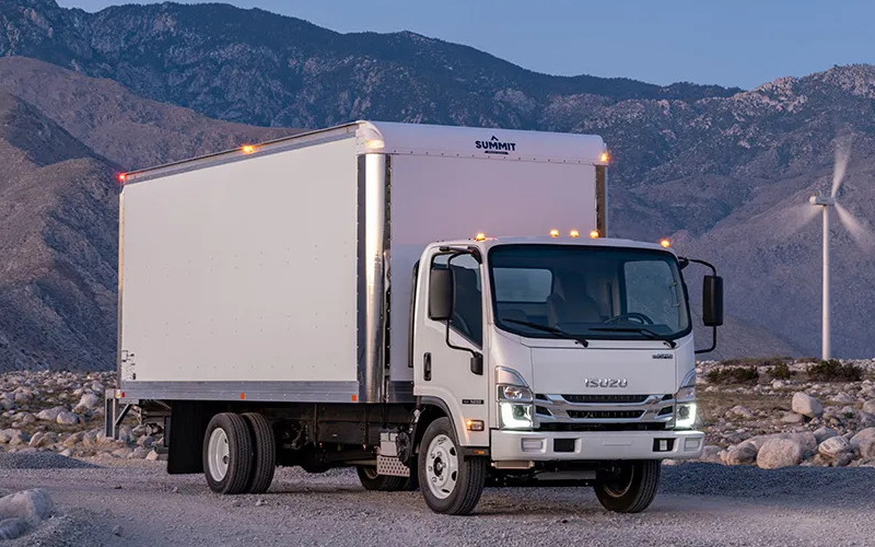 Isuzu NQR Standard Cab Isuzu NQR Standard Cab - image 4 of 6