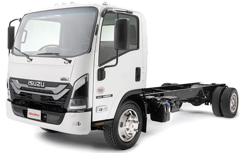 Isuzu NRR Diesel Standard Cab Isuzu NRR Diesel Standard Cab - image 1 of 6