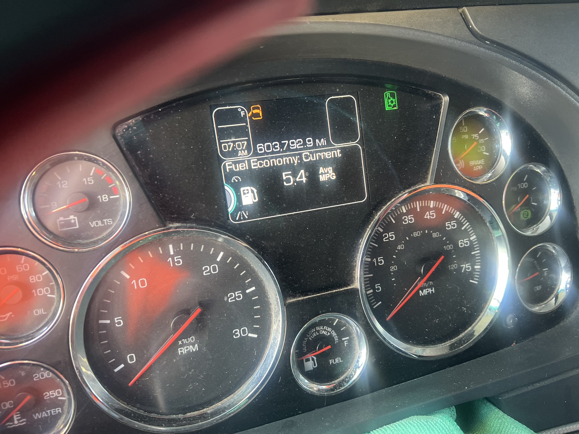2020 Kenworth T680 - image 6 of 6