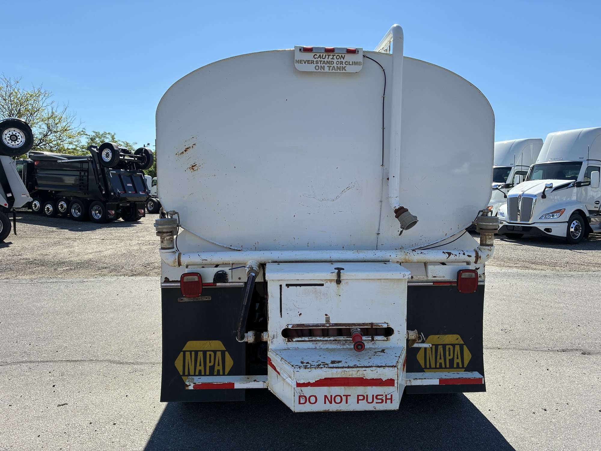 2020 Kenworth T370 2020 Kenworth T370 - image 4 of 6