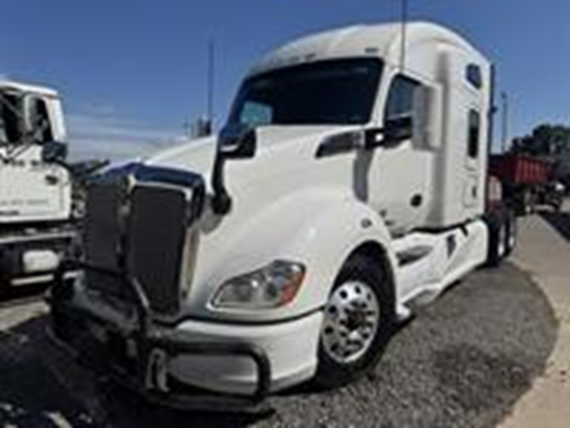 2021 Kenworth T680 2021 Kenworth T680 - image 1 of 6
