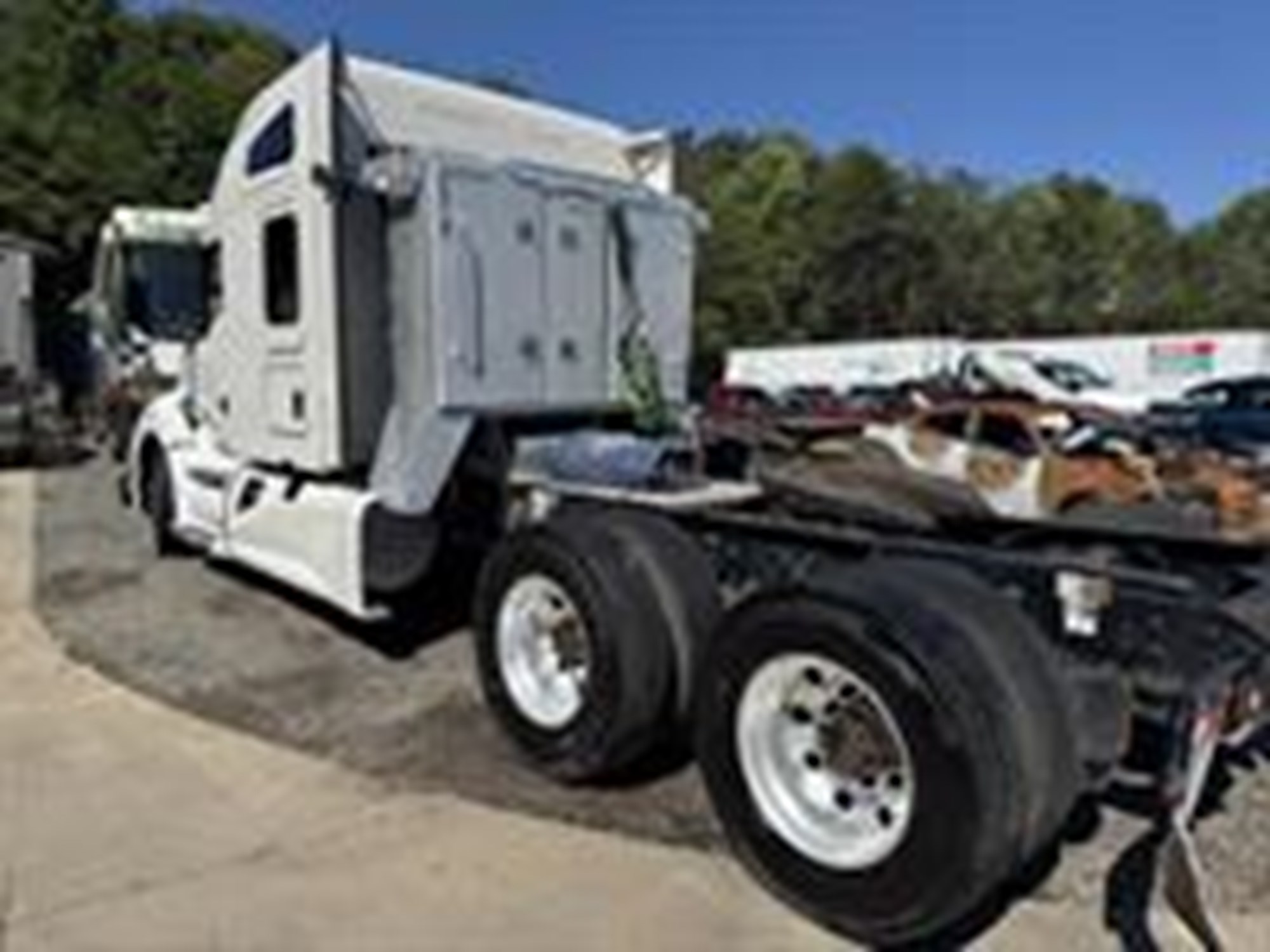 2021 Kenworth T680 2021 Kenworth T680 - image 5 of 6