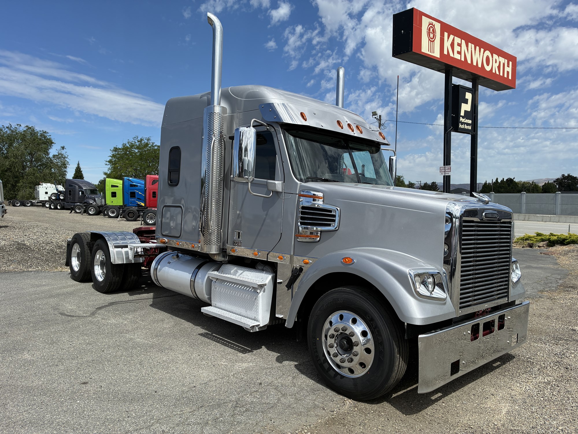 2022 Freightliner 122SD NDNH3632U-07 2022 Freightliner 122SD NDNH3632U-07
