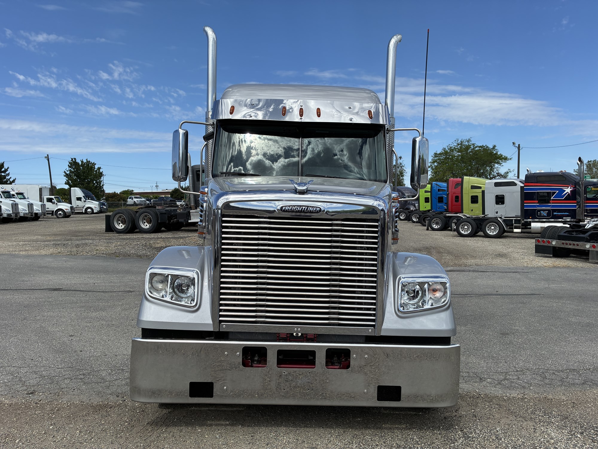 2022 Freightliner 122SD NDNH3632U-08 2022 Freightliner 122SD NDNH3632U-08