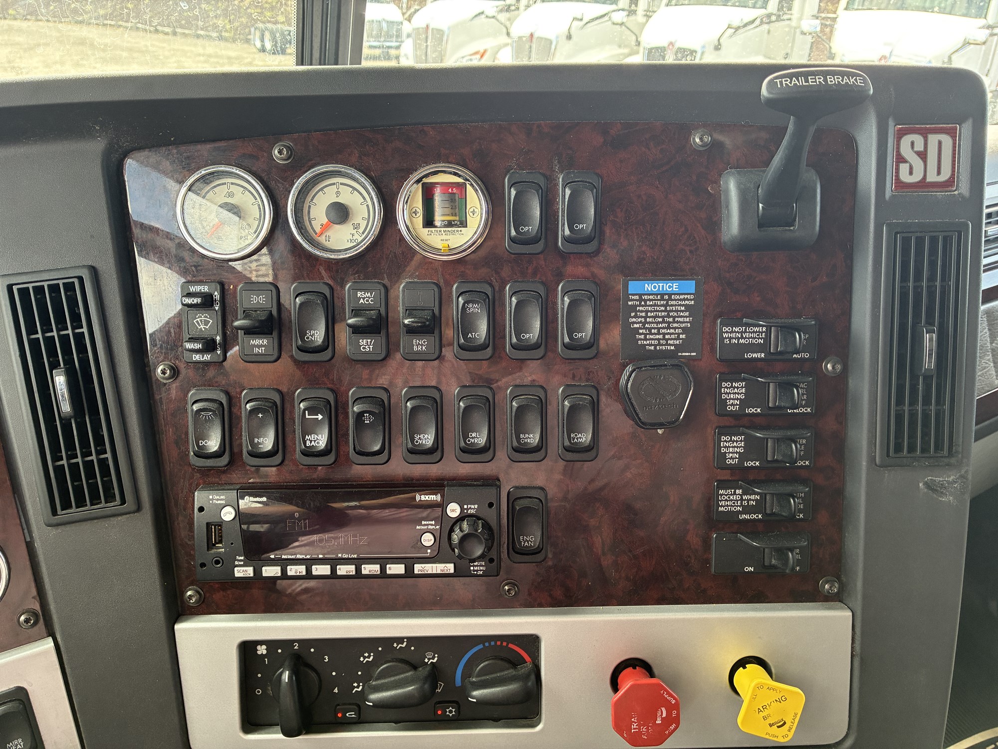 2022 Freightliner 122SD NDNH3632U-16 2022 Freightliner 122SD NDNH3632U-16