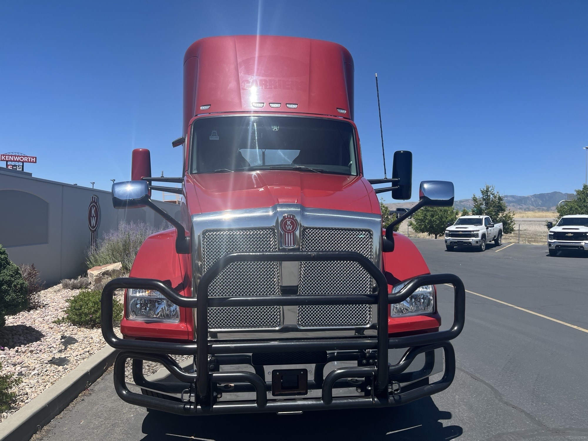 2022 Kenworth T880 2022 Kenworth T880 - image 3 of 6