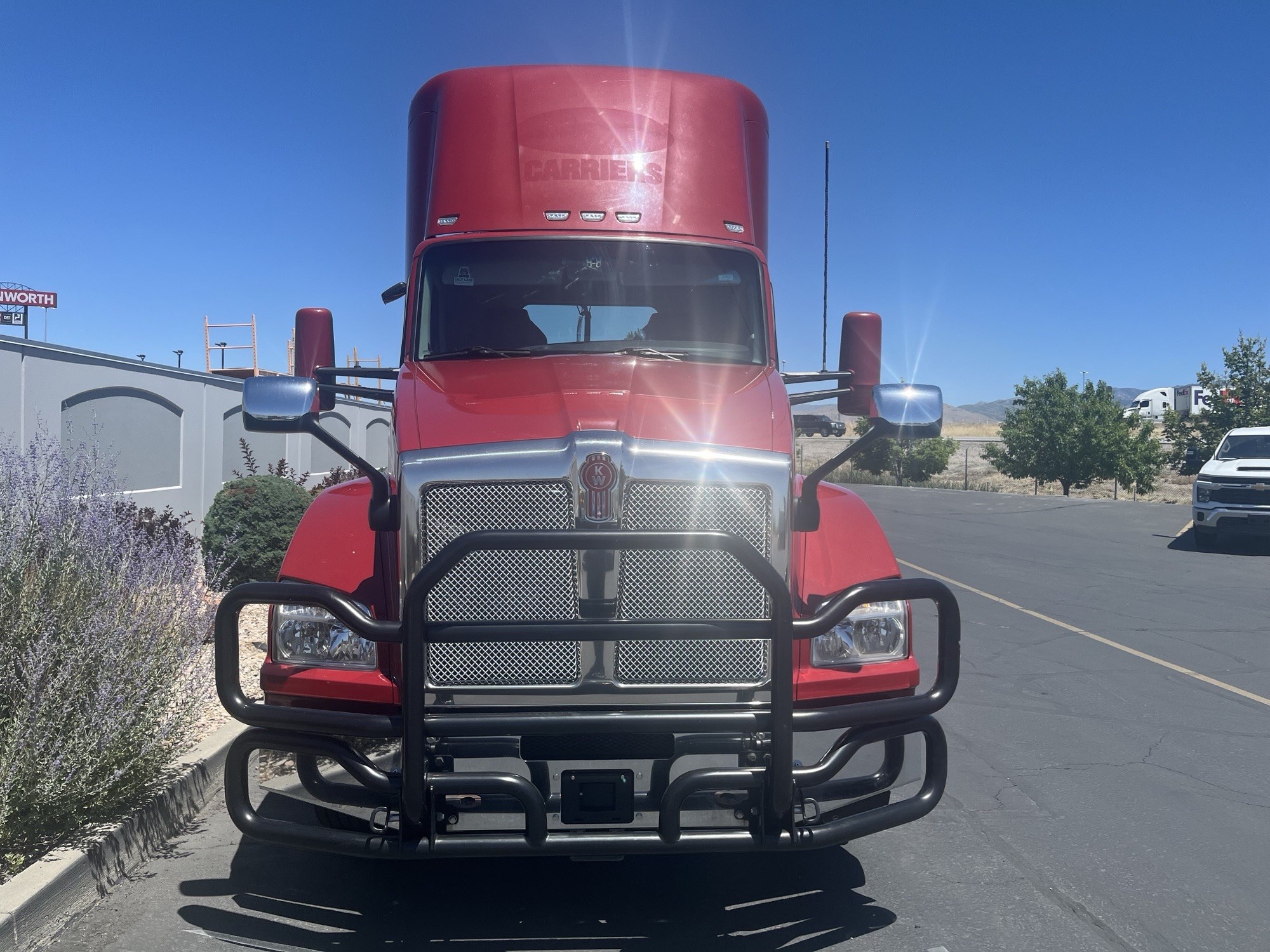 2022 Kenworth T880 2022 Kenworth T880 - image 3 of 6