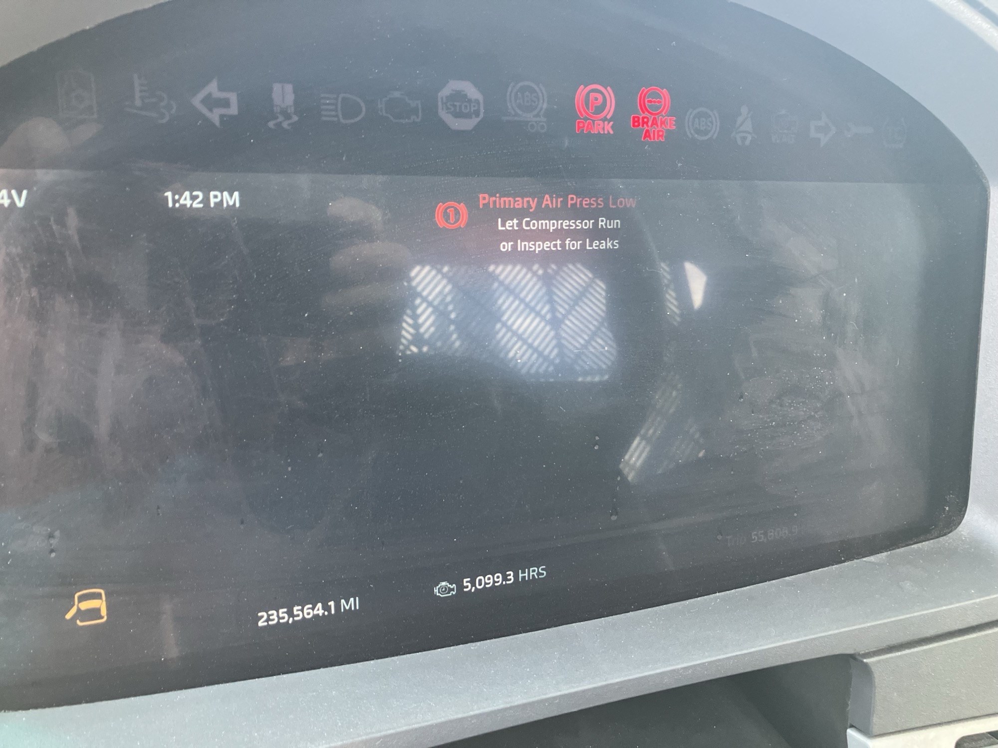 2024 Kenworth T680 Next Gen - image 2 of 2