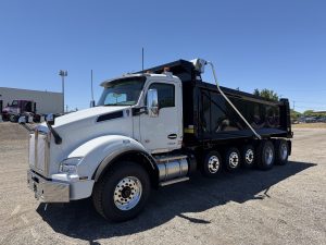 2025 Kenworth T880 SJ180826-01