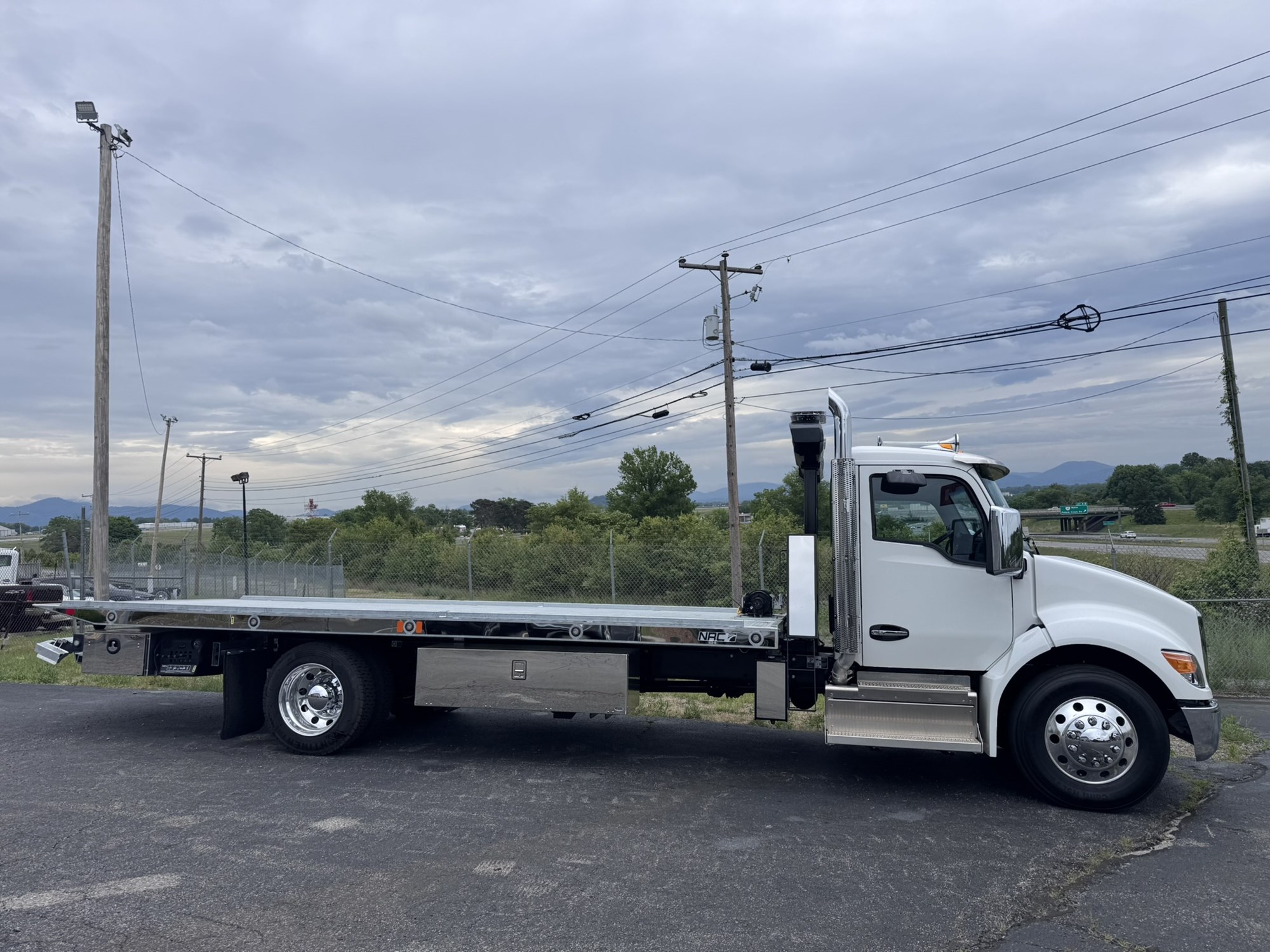 2026 Kenworth T280 TM193933-09 2026 Kenworth T280 TM193933-09