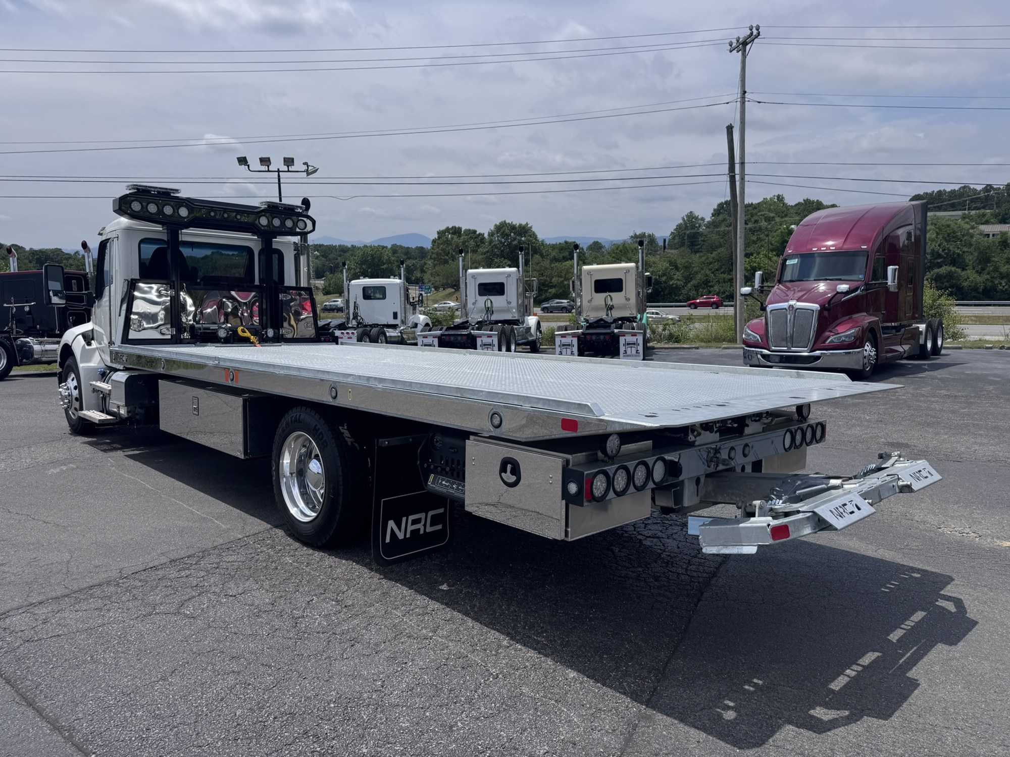 2026 Kenworth T280 TM193933-20 2026 Kenworth T280 TM193933-20