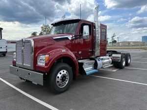 2027 Kenworth T880 VJ254999-01