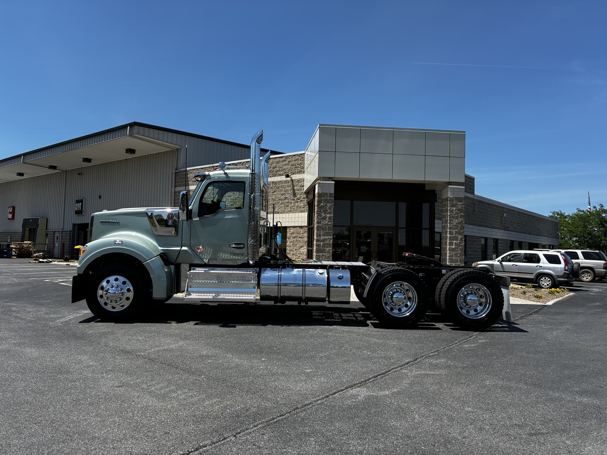 2027 Kenworth W990 VJ255042-08 2027 Kenworth W990 VJ255042-08
