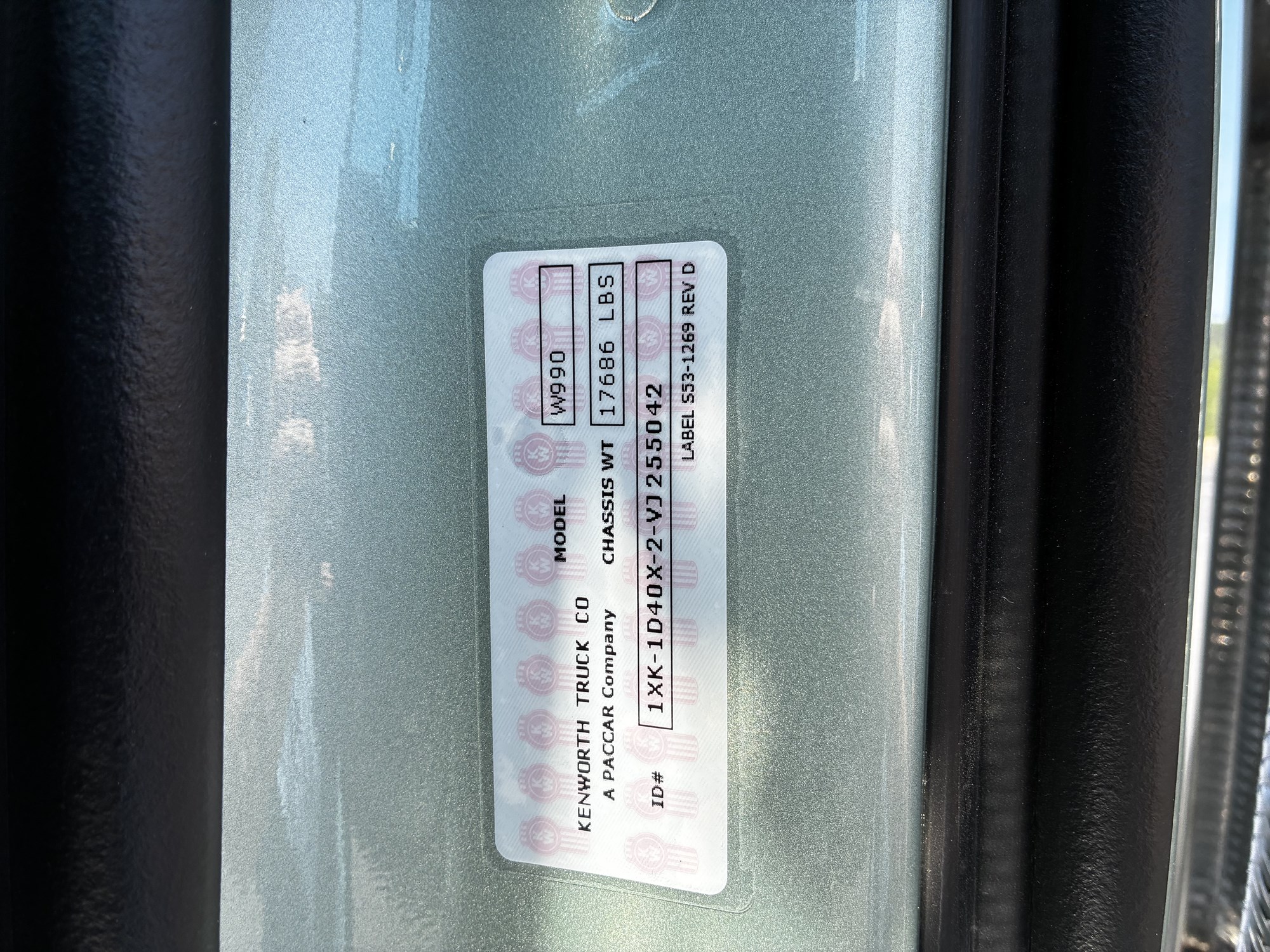 2027 Kenworth W990 VJ255042-16 2027 Kenworth W990 VJ255042-16