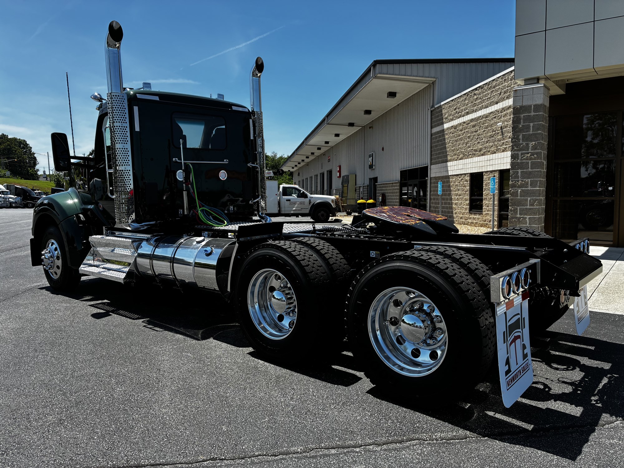 2027 Kenworth W990 VJ255043-07 2027 Kenworth W990 VJ255043-07