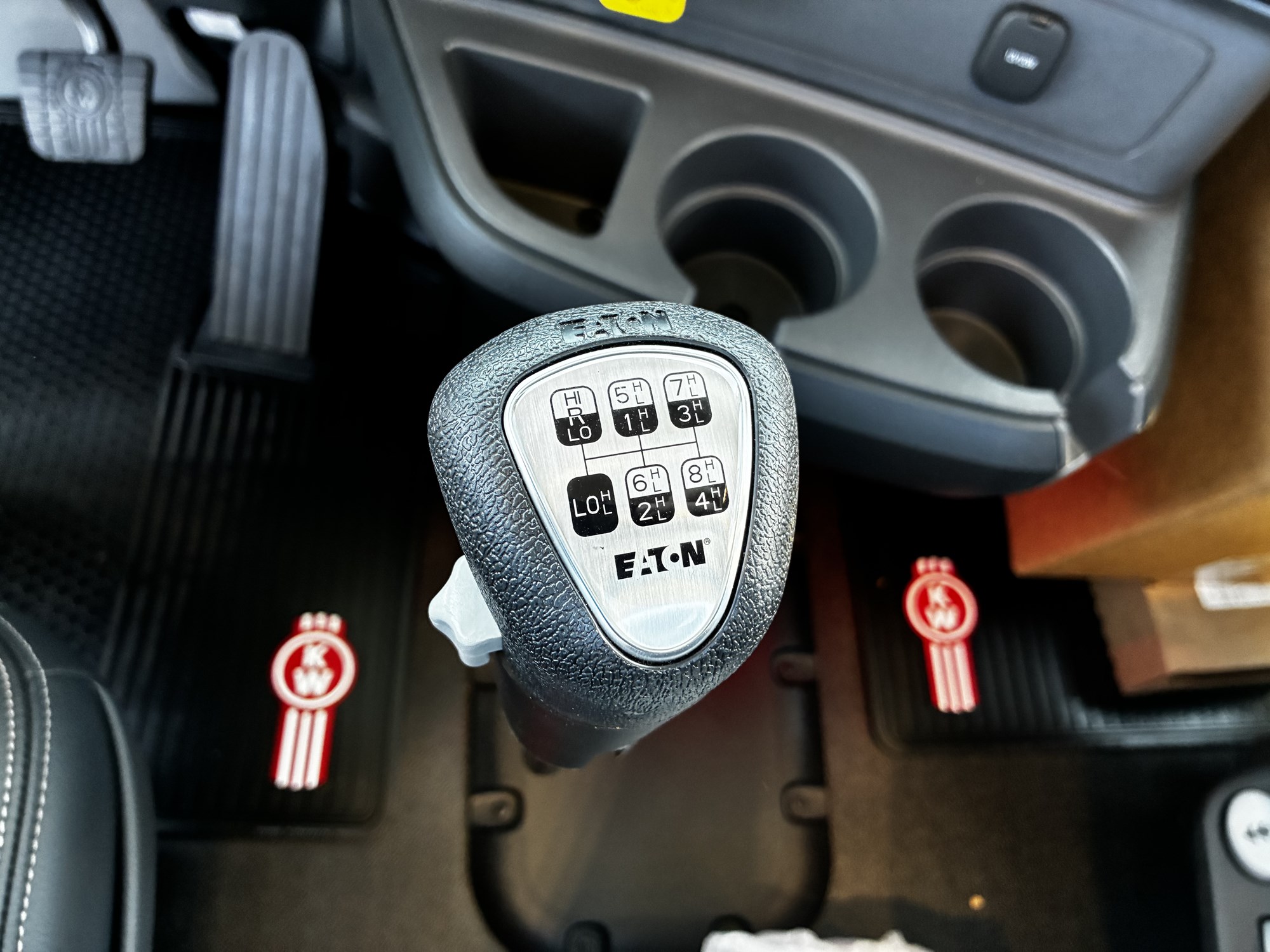 2027 Kenworth W990 VJ255043-16 2027 Kenworth W990 VJ255043-16
