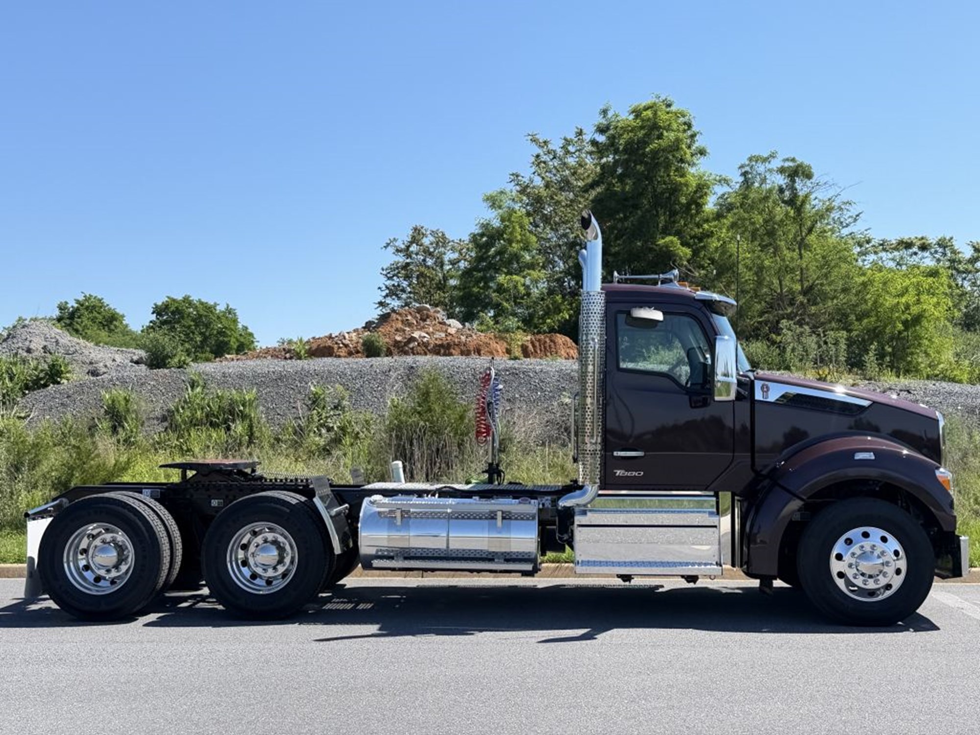 2027 Kenworth T880 VJ255063-13 2027 Kenworth T880 VJ255063-13