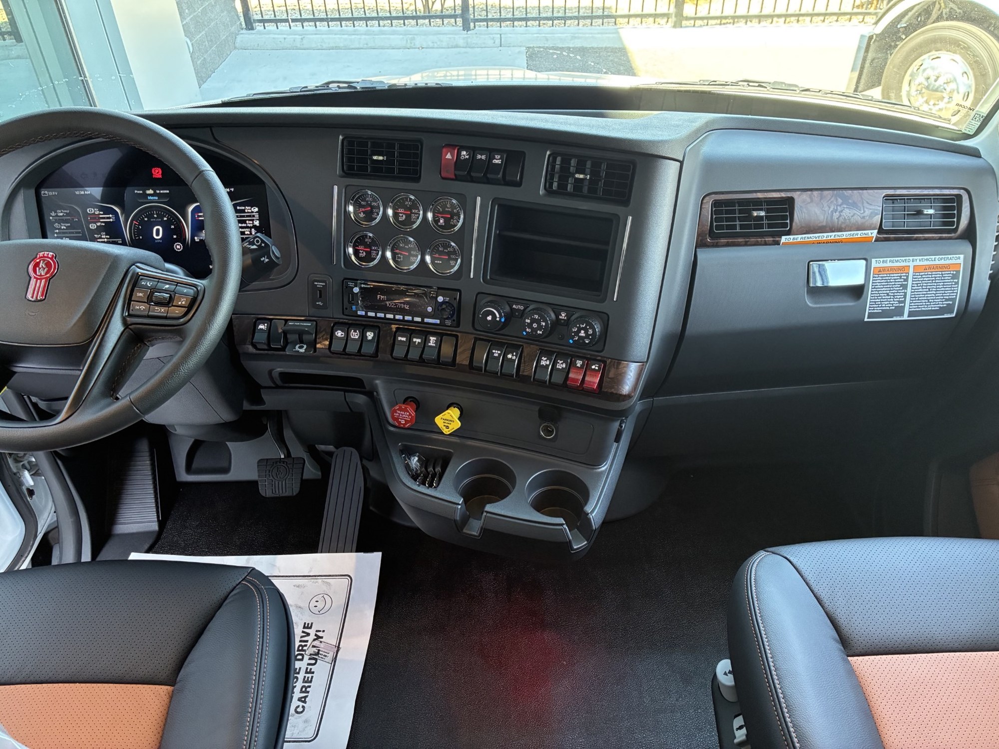 2027 Kenworth T680 Next Gen VJ256424-09 2027 Kenworth T680 Next Gen VJ256424-09