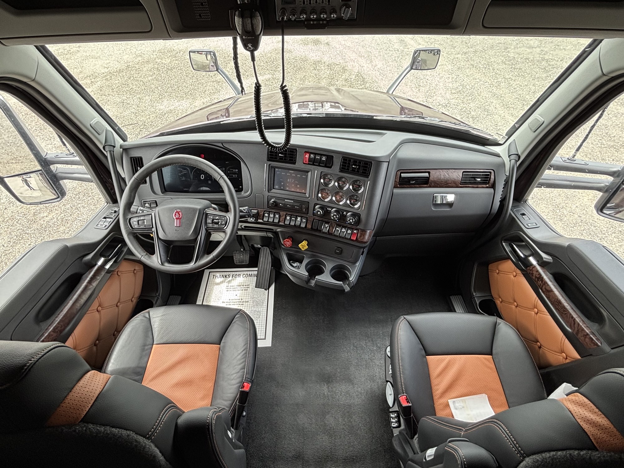 2027 Kenworth T680 Next Gen VJ258579-07 2027 Kenworth T680 Next Gen VJ258579-07