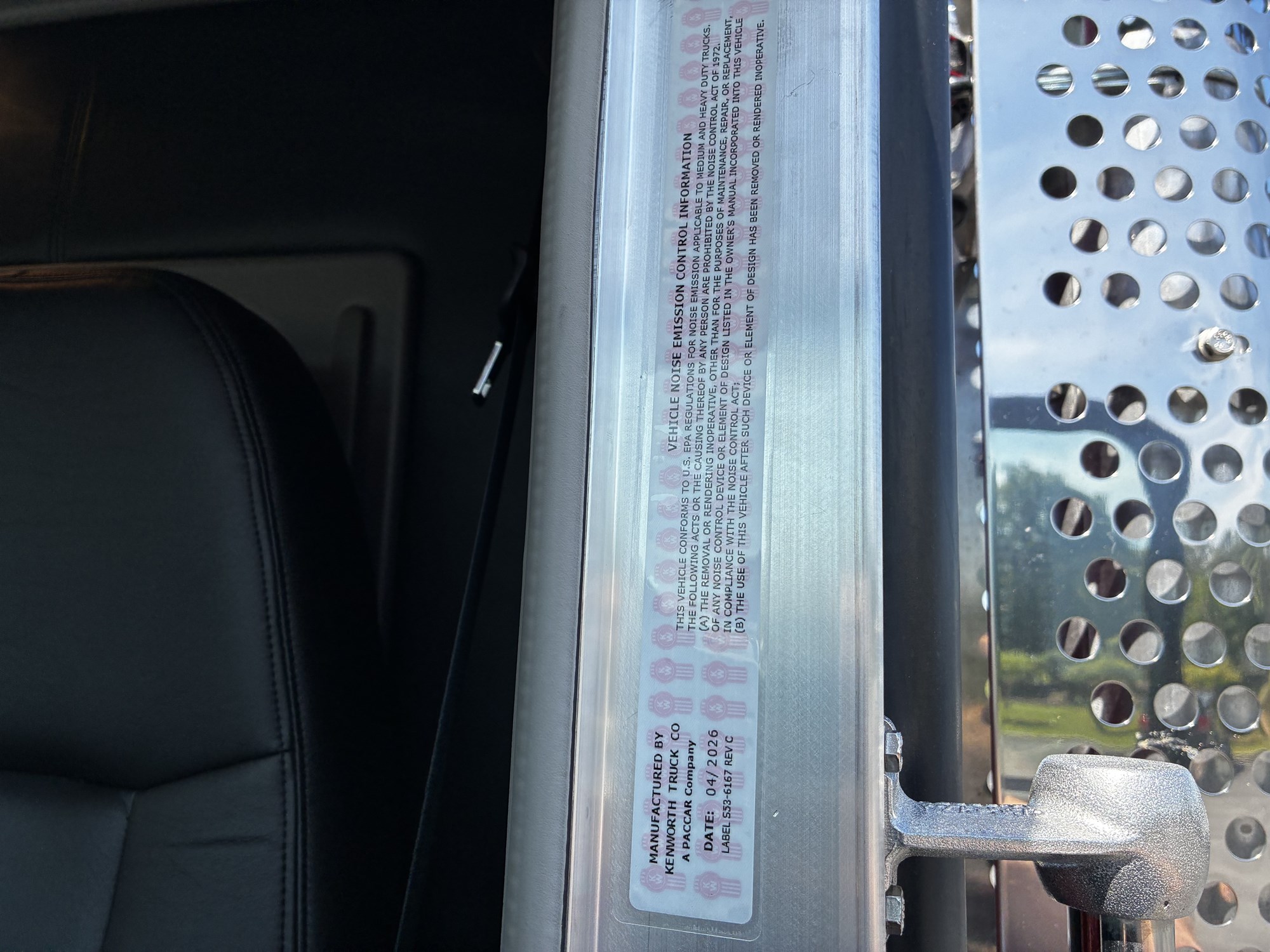 2027 Kenworth W900B VR255051-15 2027 Kenworth W900B VR255051-15