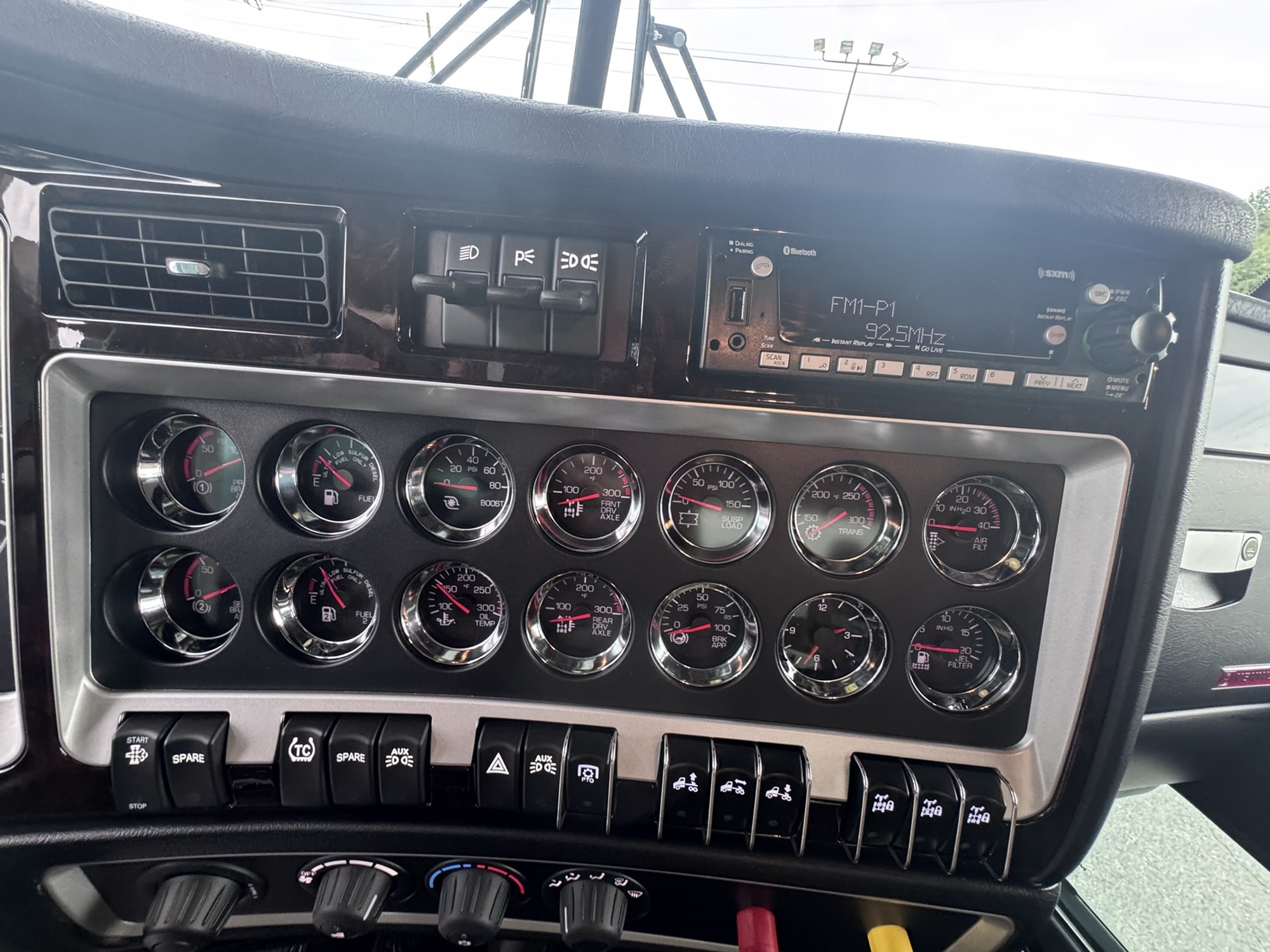 2027 Kenworth W900L VR255129-13 2027 Kenworth W900L VR255129-13