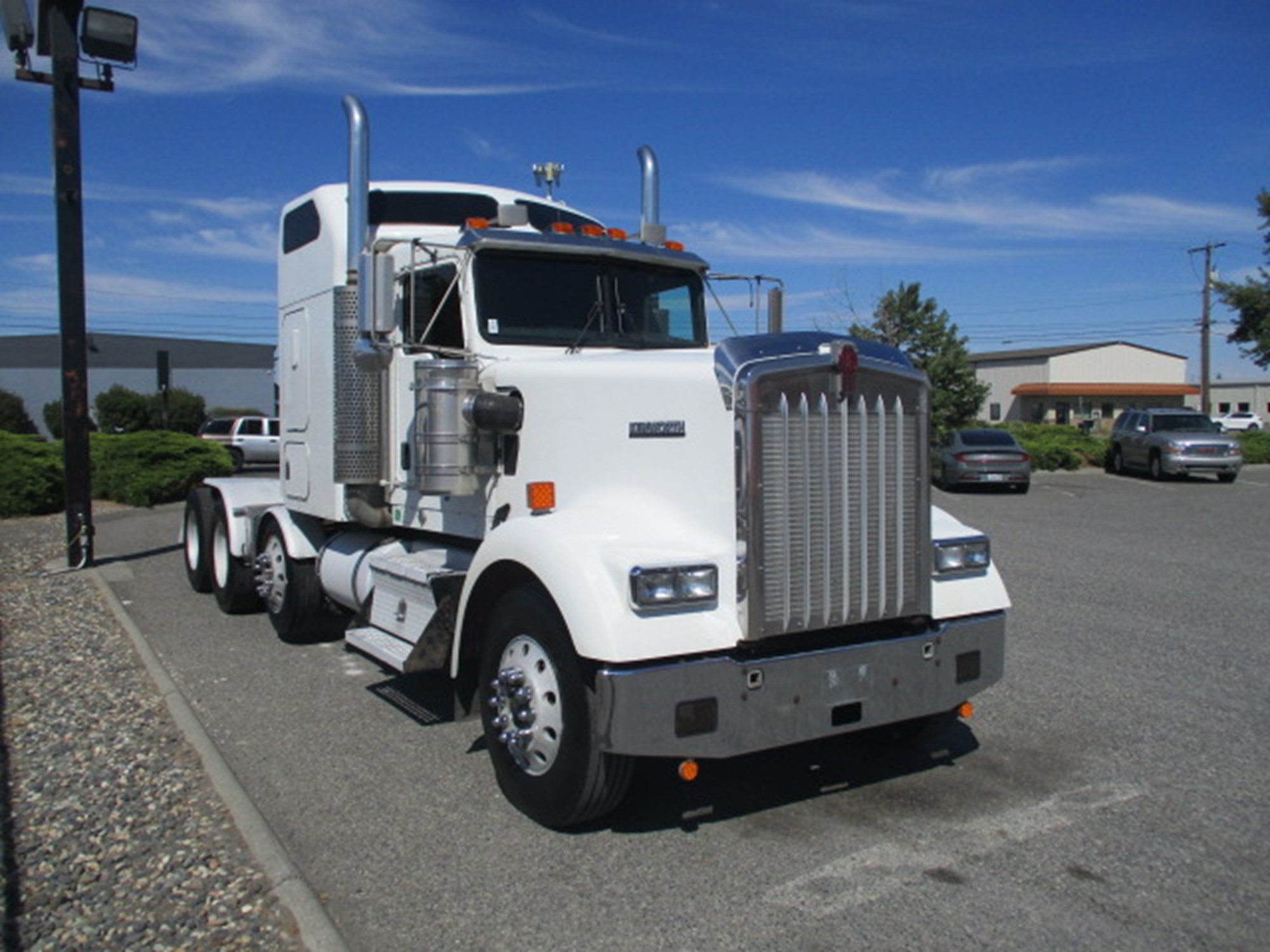 2006 Kenworth W900 2006 Kenworth W900 - image 2 of 6