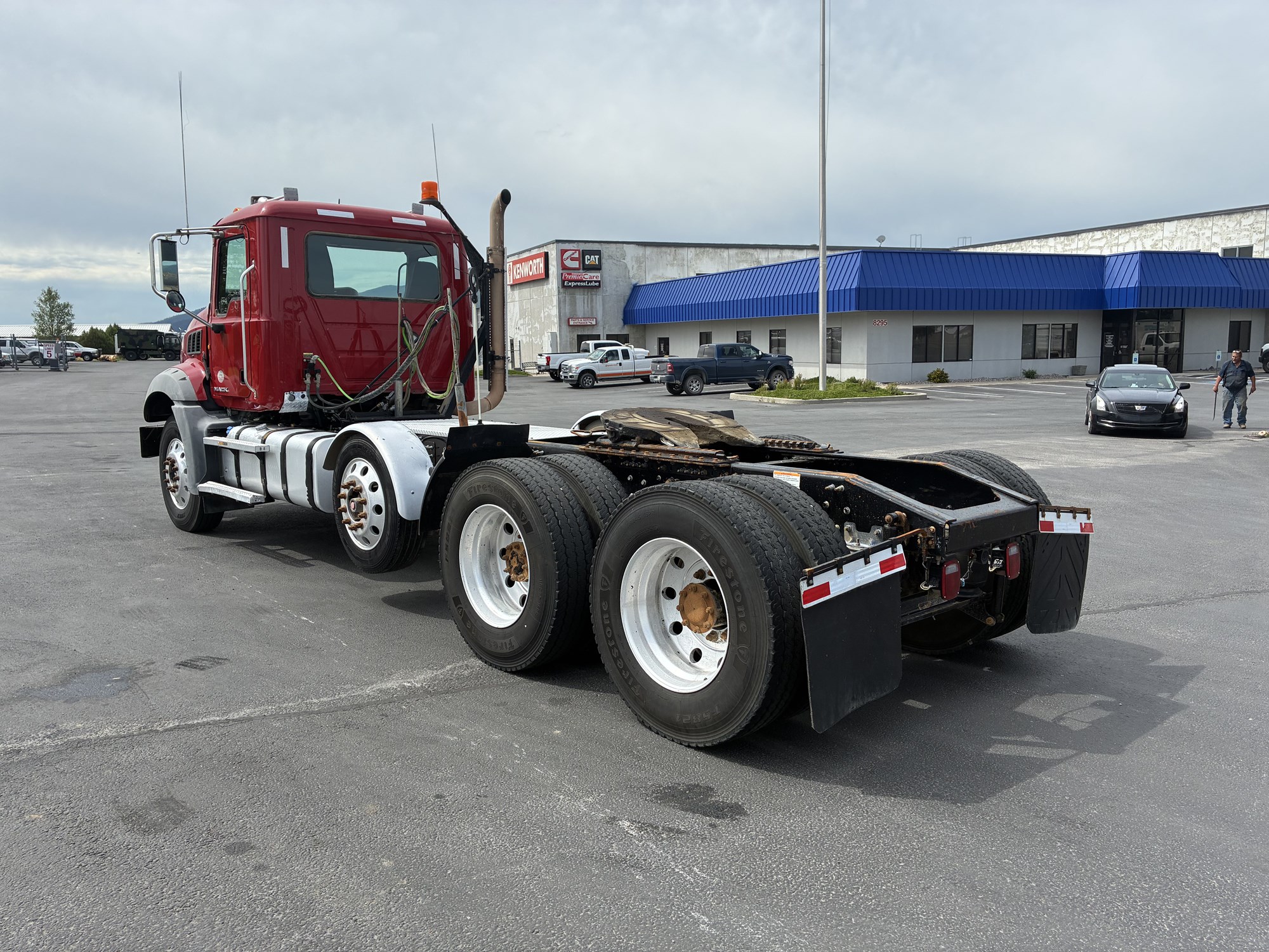 2015 Mack Granite - image 5 of 6