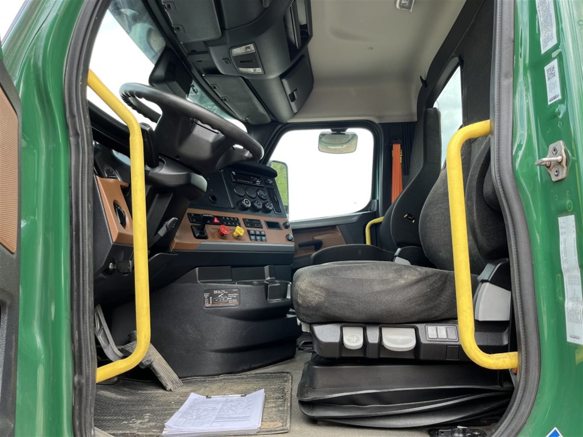 2019 Freightliner Cascadia KLKR1585U-09 2019 Freightliner Cascadia KLKR1585U-09