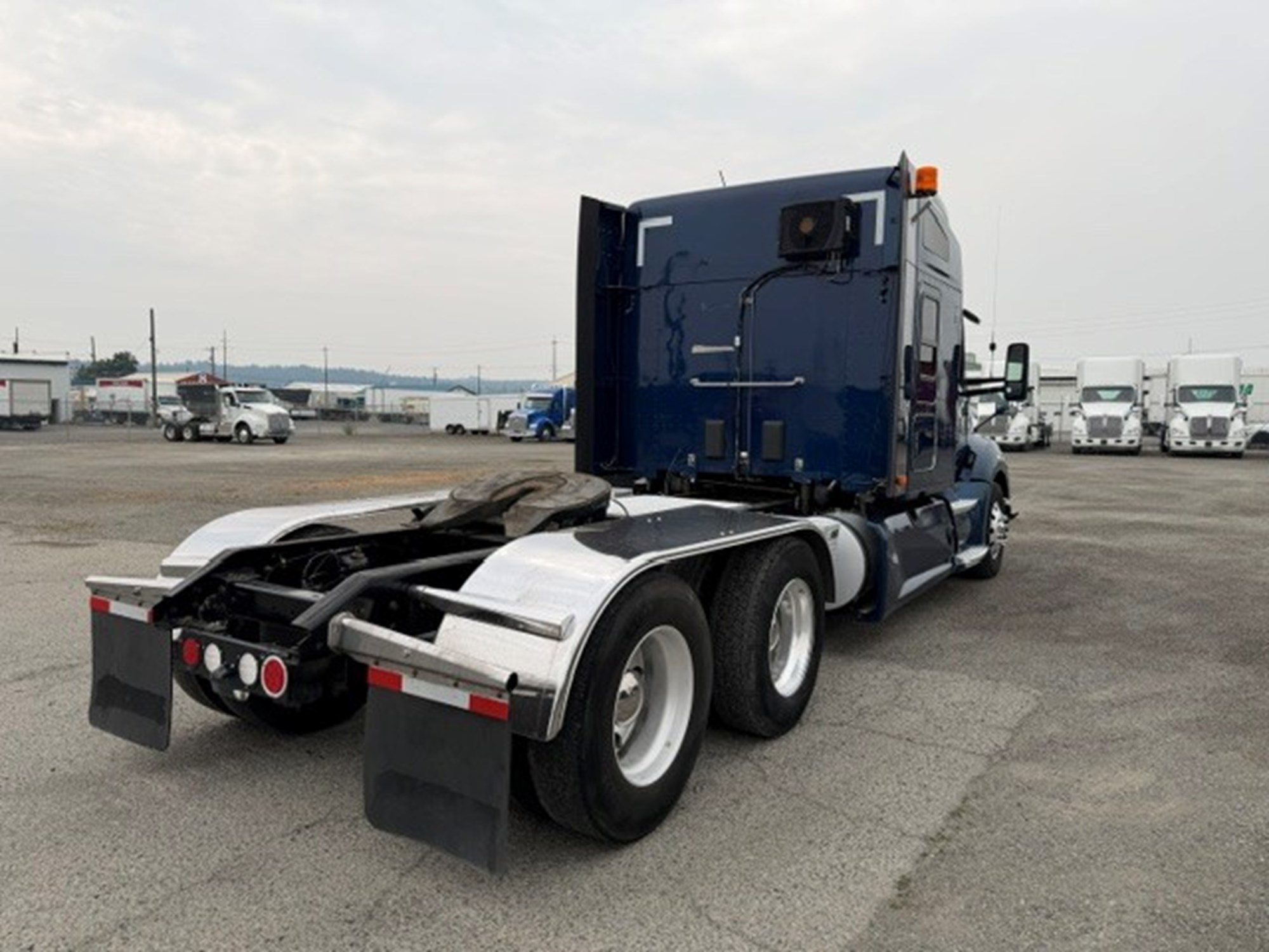 2020 Kenworth T680 2020 Kenworth T680 - image 6 of 6