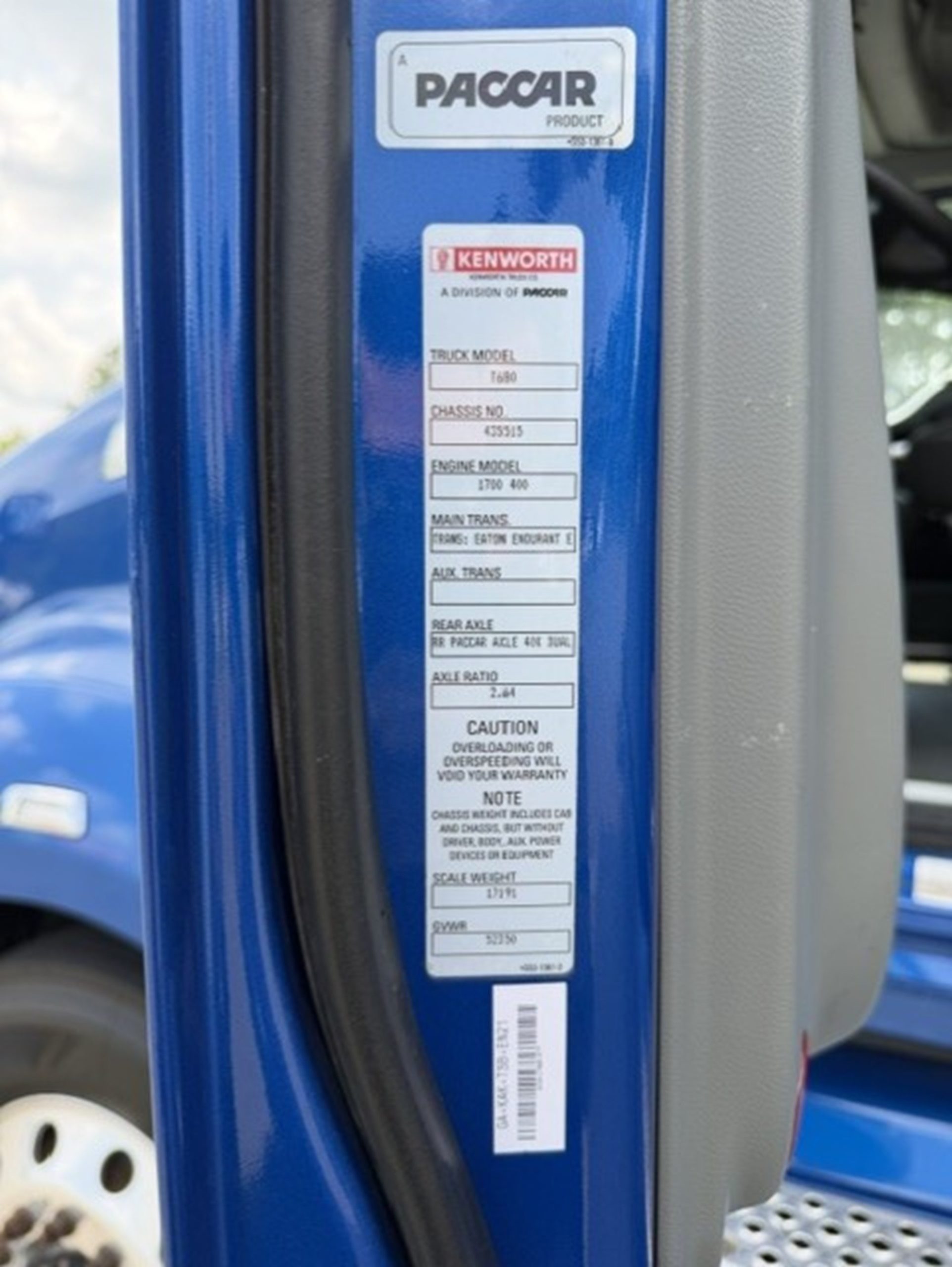 2021 Kenworth T680 2021 Kenworth T680 - image 4 of 6