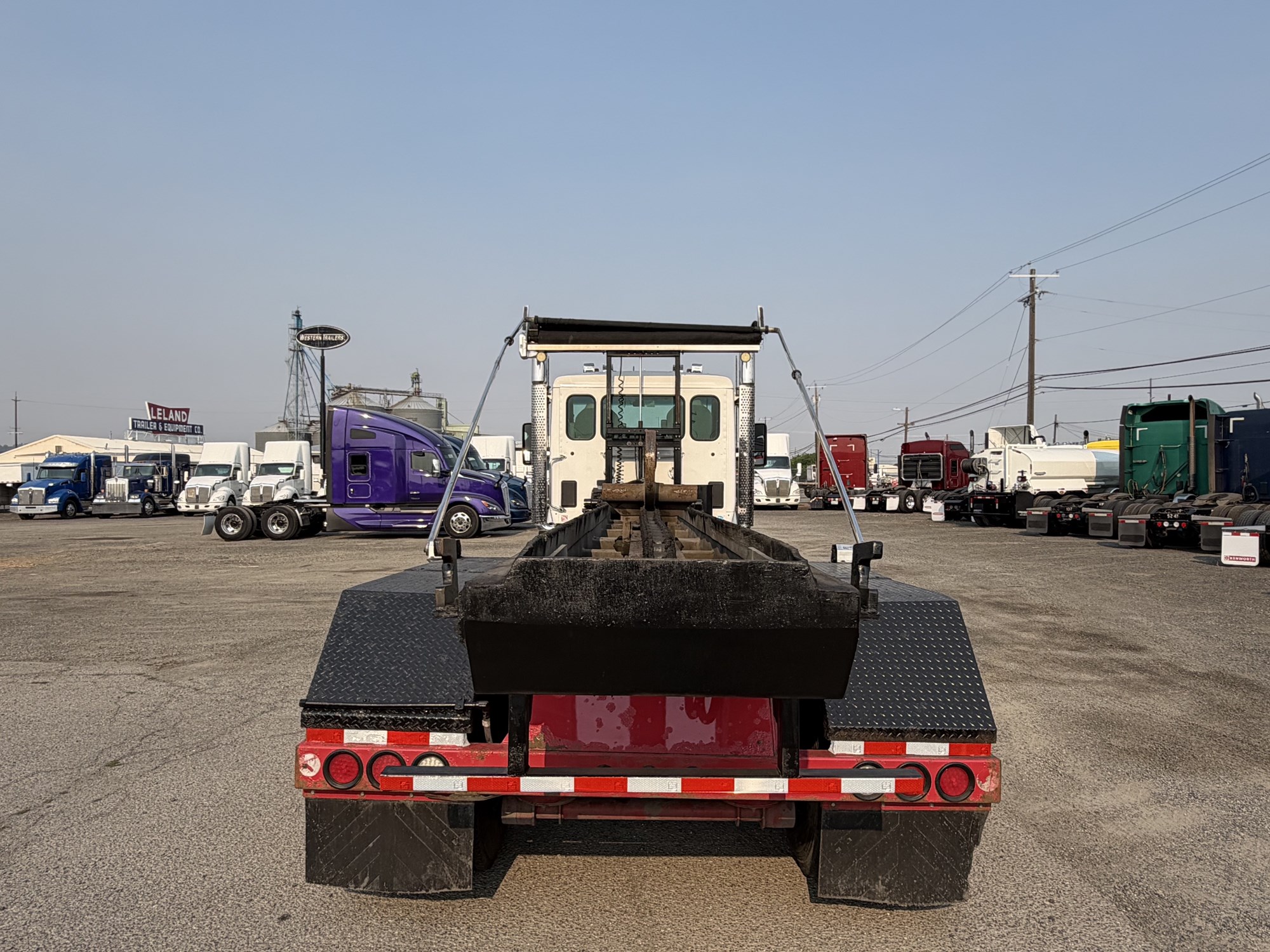 2021 Kenworth T880 - image 5 of 6